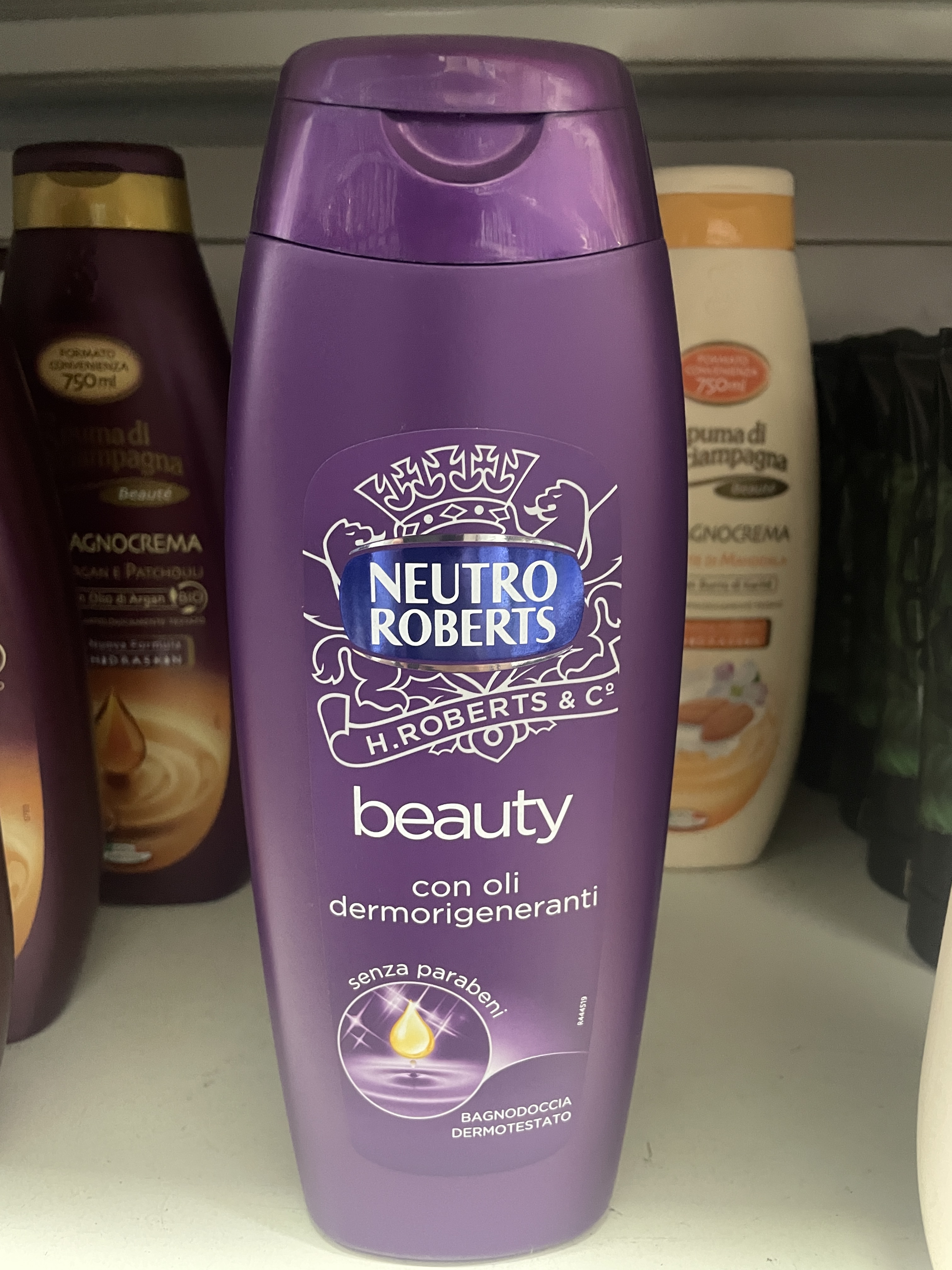 Official image of Beauty bath and shower ; Neutro Roberts ; Beauty con oli dermorigeneranti published by OECD
