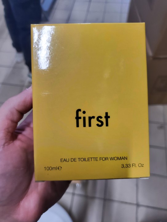 Official image of Eau de toilette ; Jesus Gomez ; First published by OECD