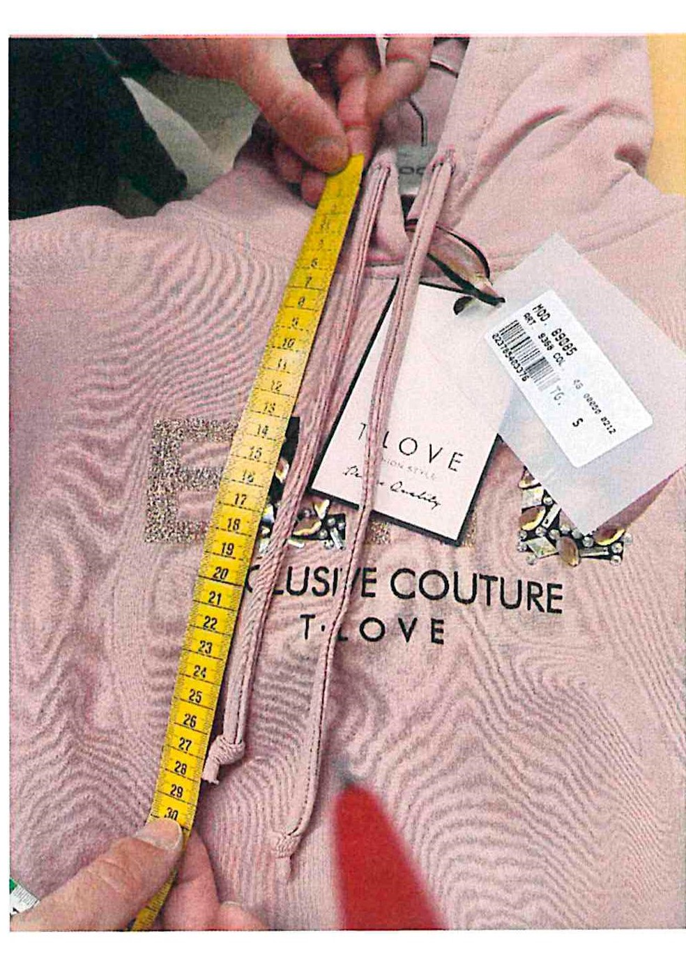 Official image of Children's sweatshirt ; T-LOVE ; EXCLUSIVE COUTURE T-LOVE published by OECD 2