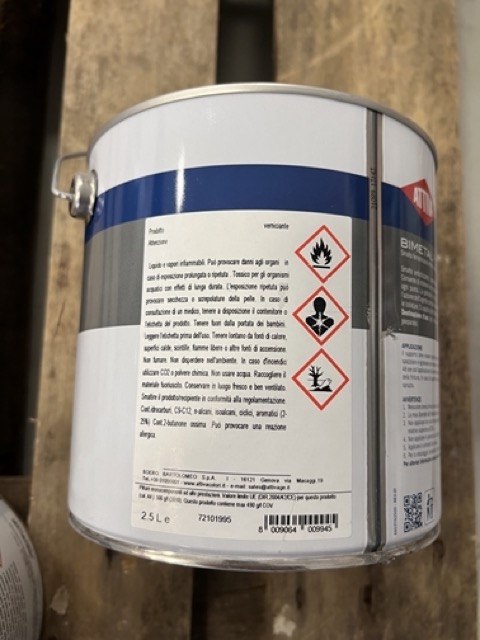 Official image of Varnish ; BOERO ; Smalto ferromicaceo ad effetto antichizzante , published by OECD 2