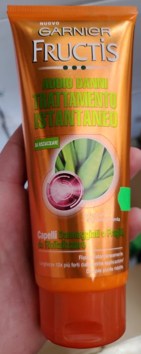 Official image of Hair cream ; Fructis ; Addio danni trattamento istantaneo published by OECD 5