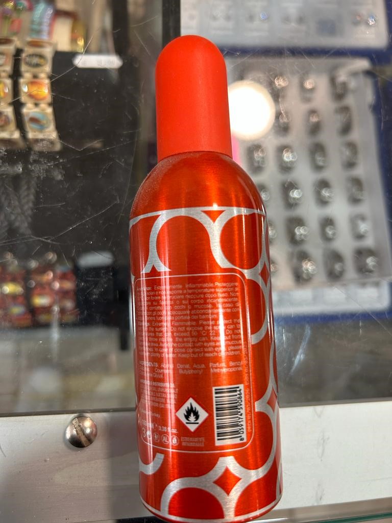 Official image of Perfume ; Setablu ; mocules published by OECD