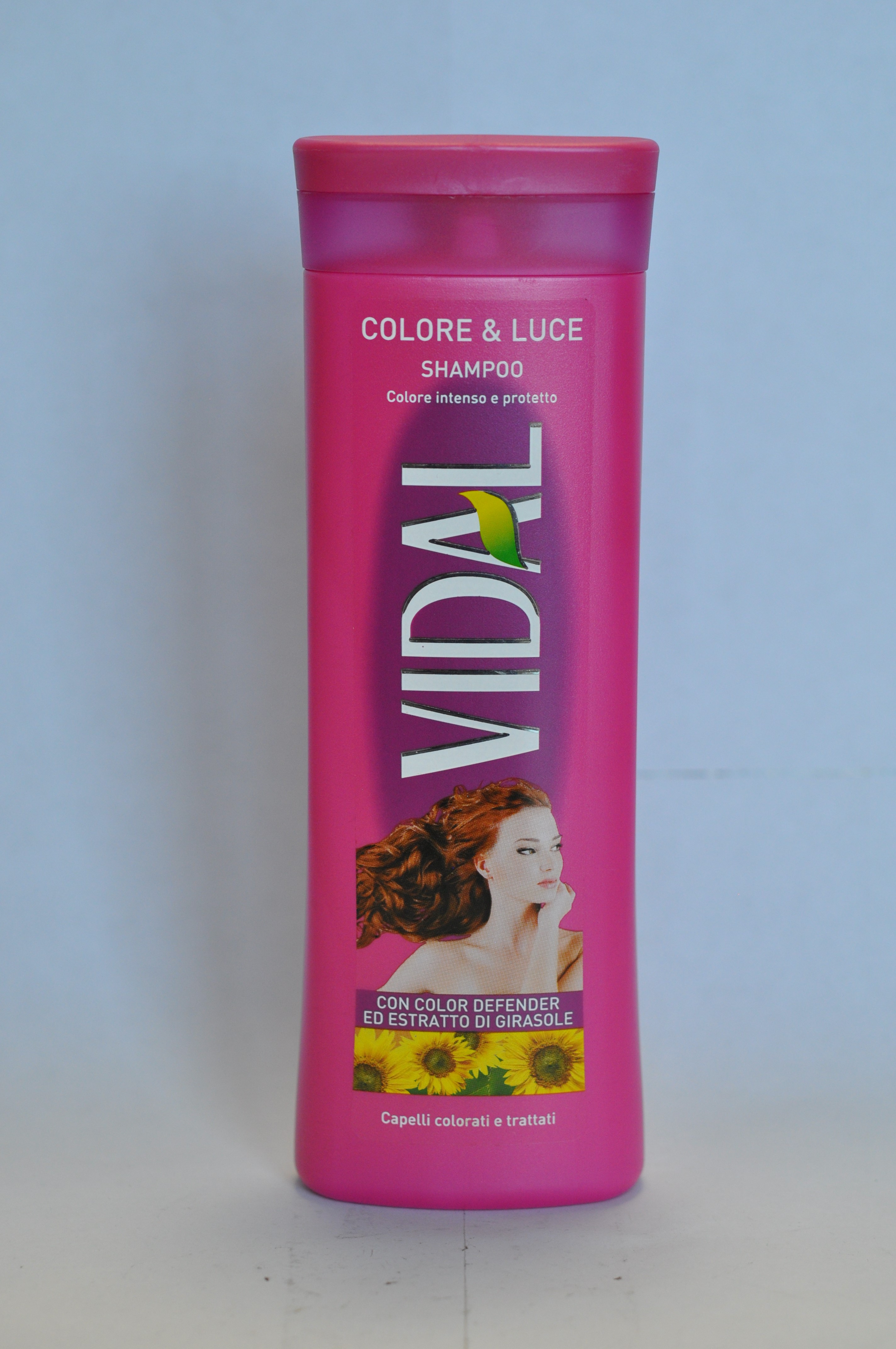 Official image of Shampoo ; Vidal ; Colore & Luce Shampoo published by OECD 6