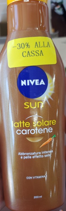 Official image of Sunscreen milk ; Nivea ; Latte solare carotene published by OECD 4