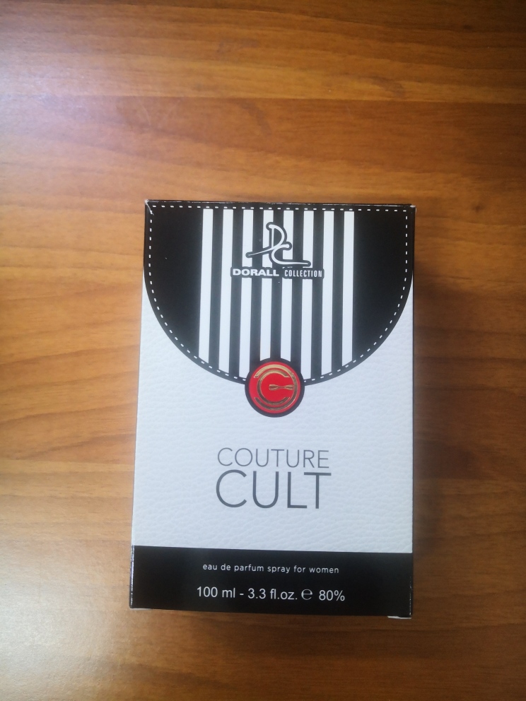 Official image of Perfume ; DORALL Collection ; Cult published by OECD