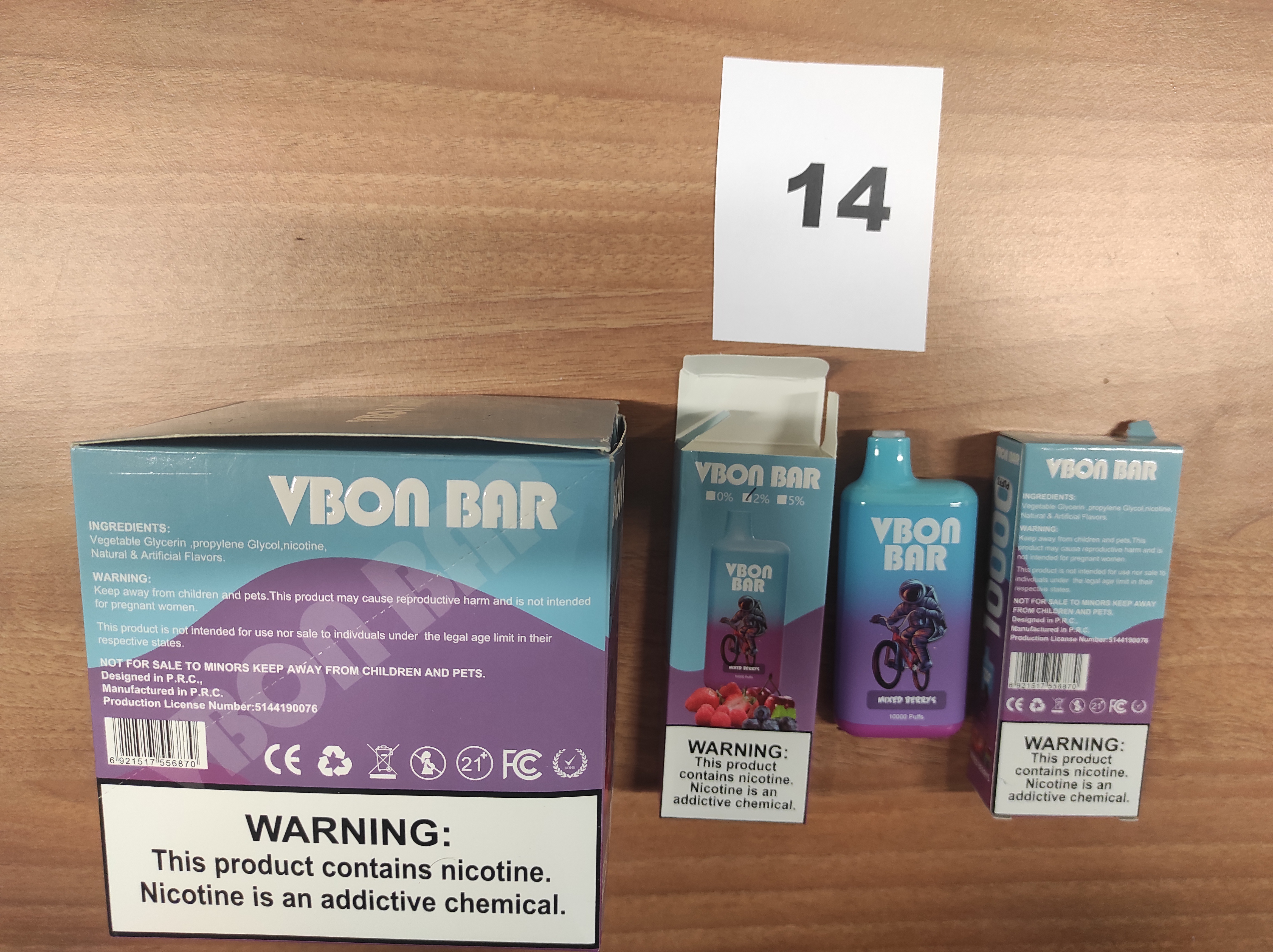 Official image of Disposable electronic cigarette ; VBON BAR ; Mixed Berrys published by OECD