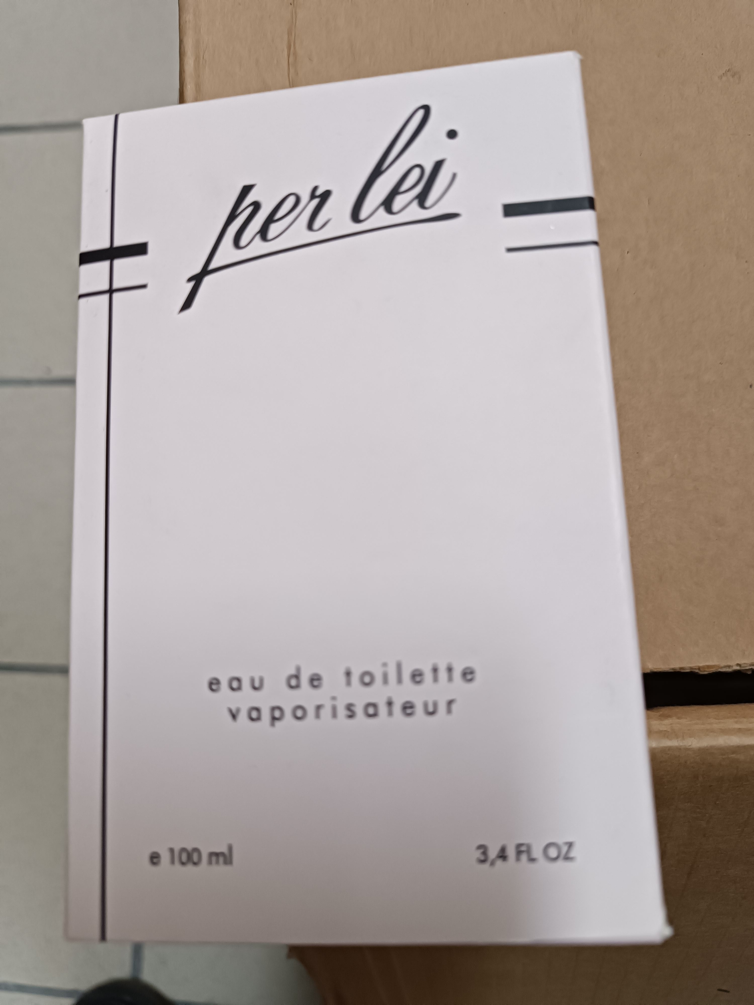 Official image of Eau de toilette ; Unknown ; Per lei published by OECD