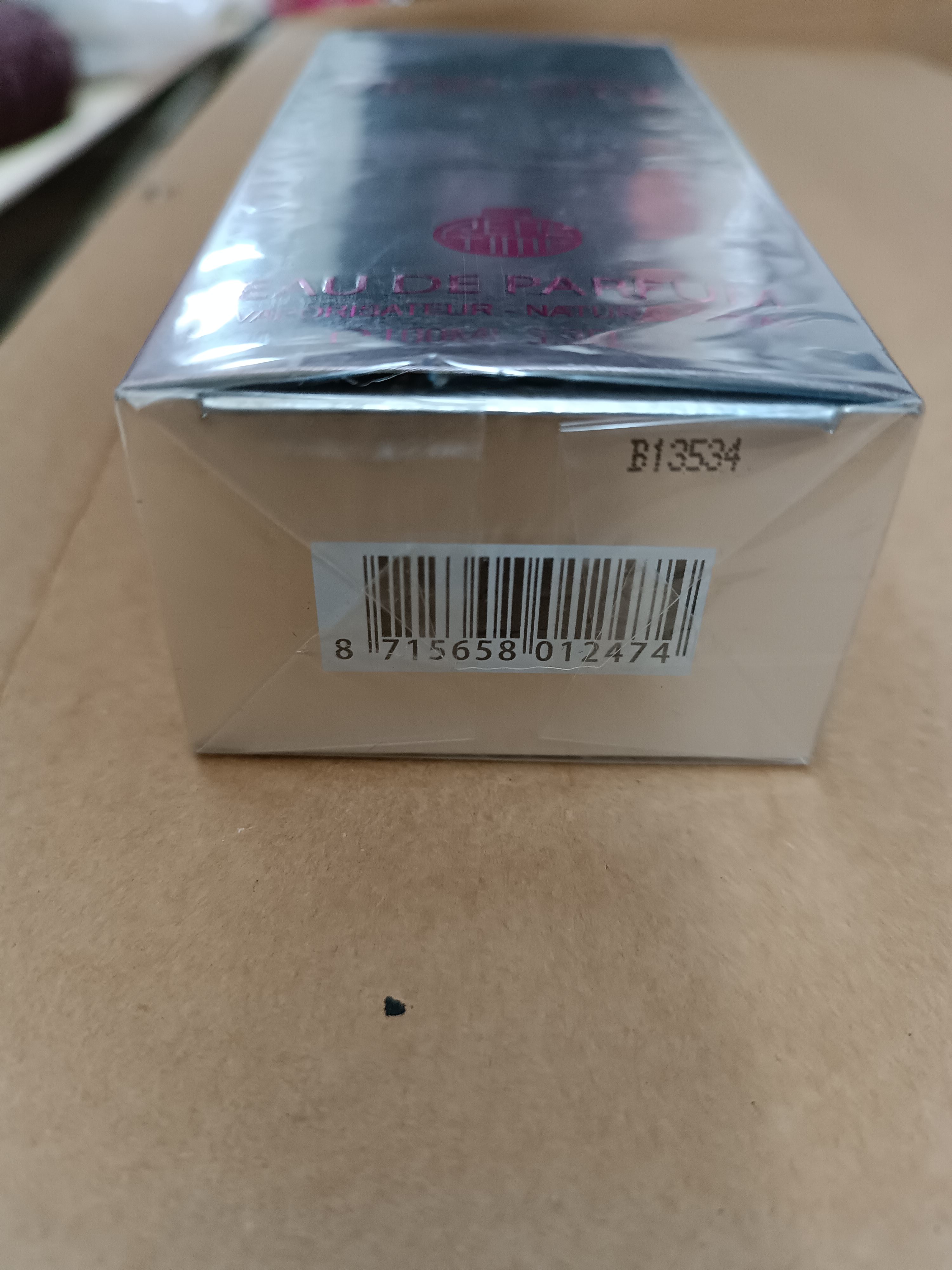 Official image of Perfume ; REAL TIME ; Pink City published by OECD 2