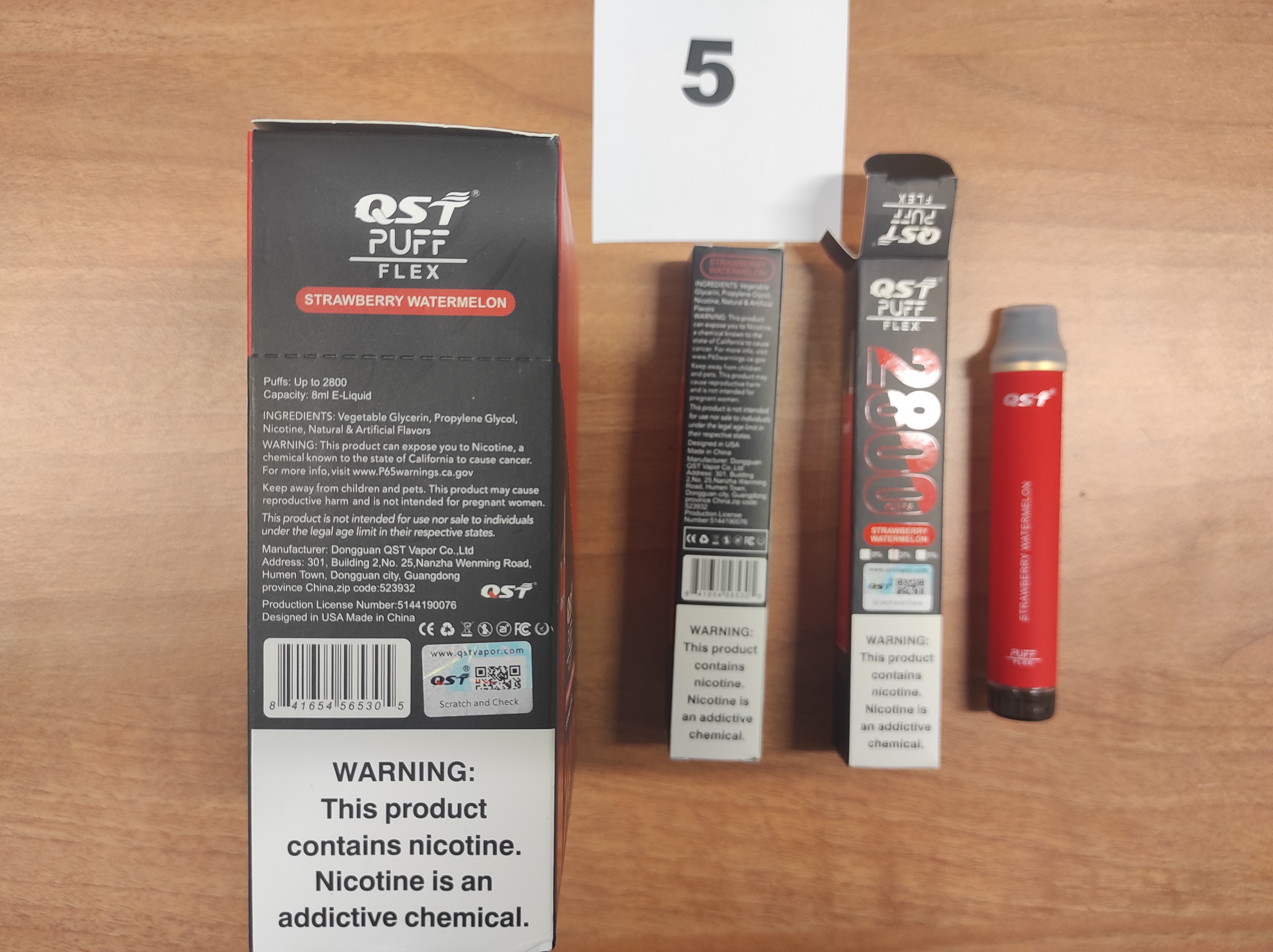 Official image of Disposable electronic cigarette ; QST® ; Strawberry watermelon published by OECD