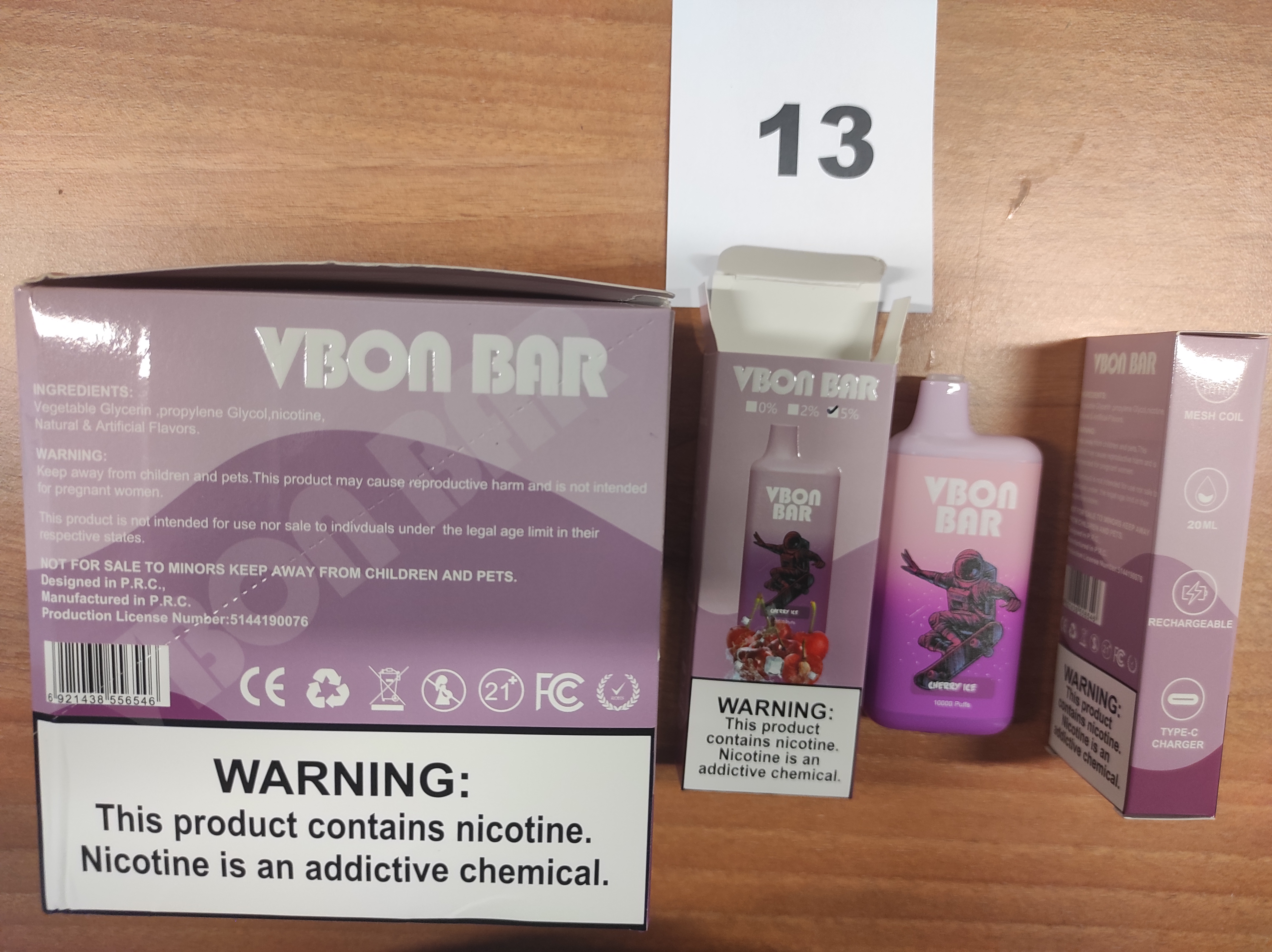 Official image of Disposable electronic cigarette ; VBON BAR ; Cherry ice published by OECD 2