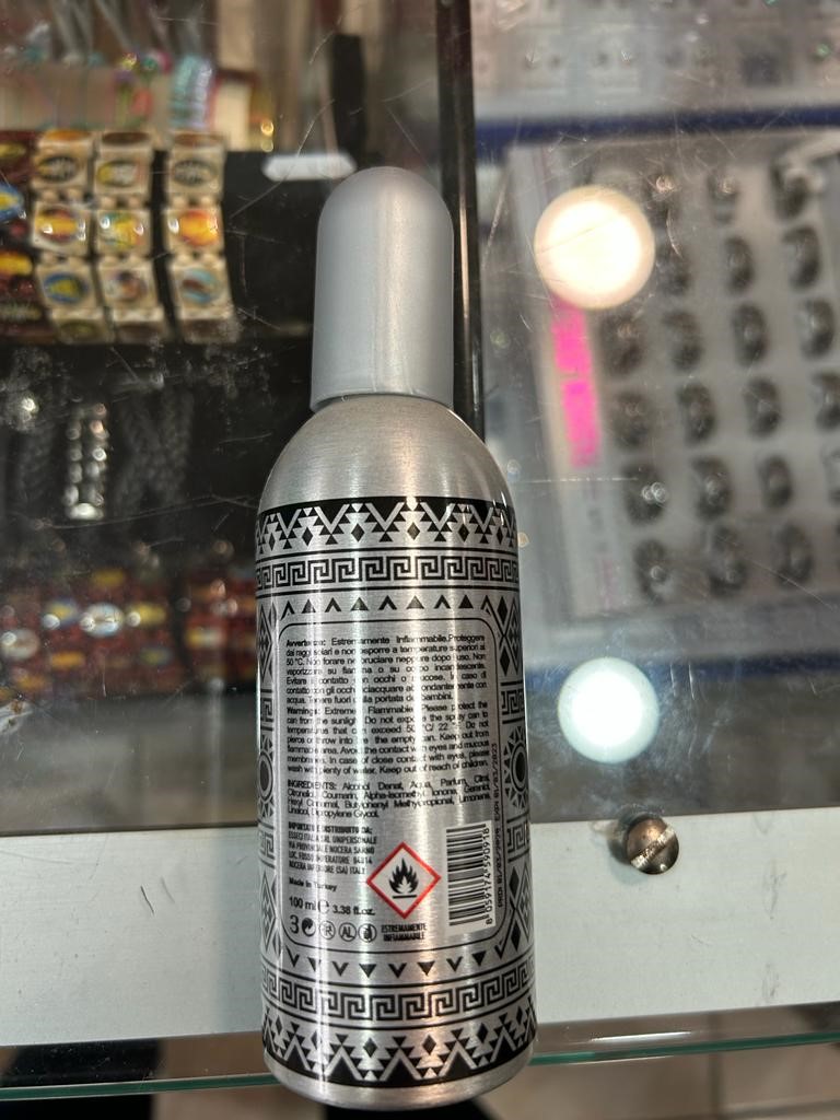 Official image of Perfume ; Setablu ; Your code published by OECD