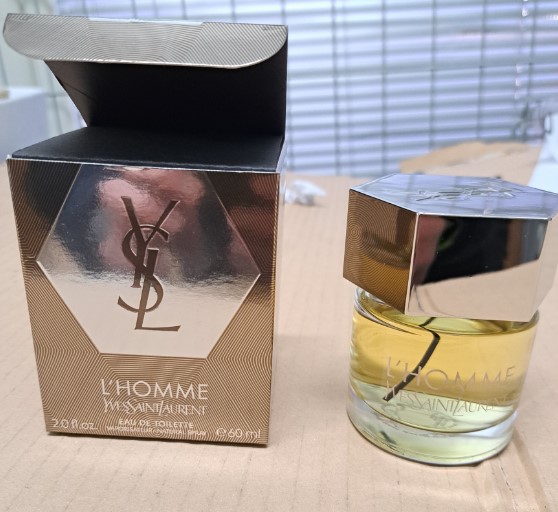 Official image of Eau de toilette ; Yves Saint Laurent ; L'Homme published by OECD 4