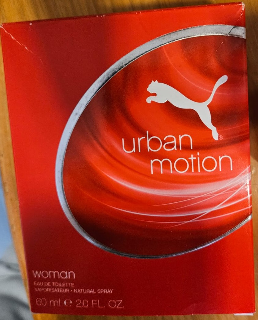 Official image of Perfume ; PUMA ; Urban Motion Woman published by OECD