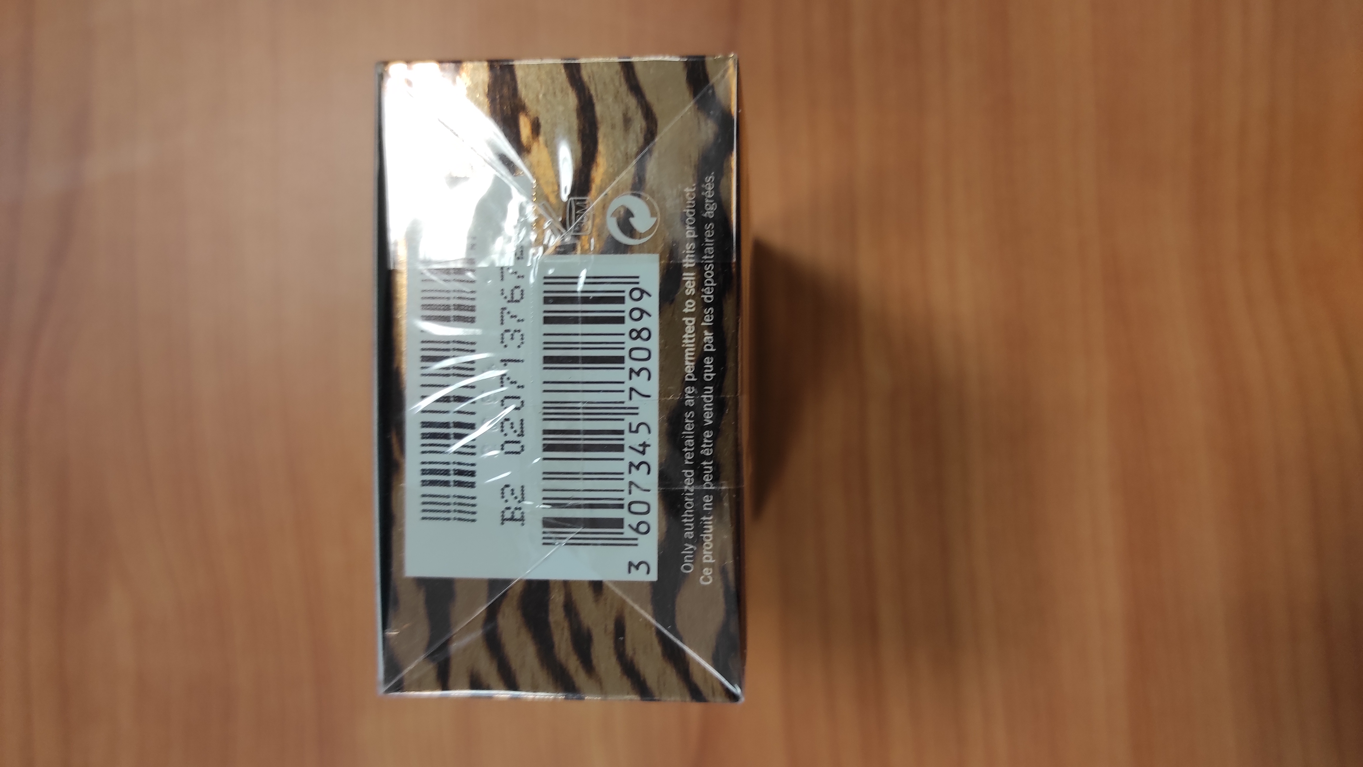 Official image of Perfume ; Roberto Cavalli Parfum ; Eau de parfum published by OECD 3