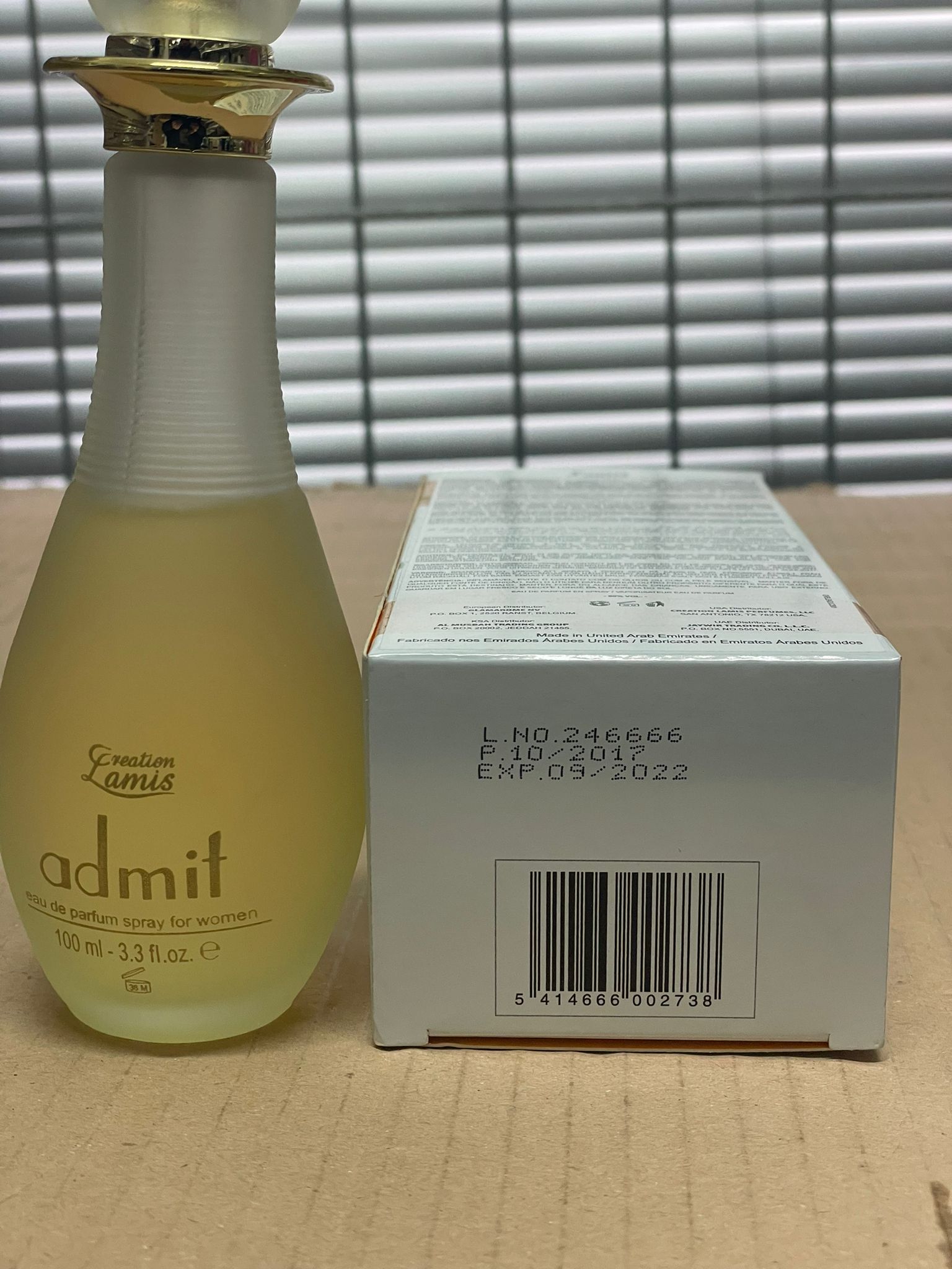 Official image of Perfume ; Creation lamis ; Admit published by OECD