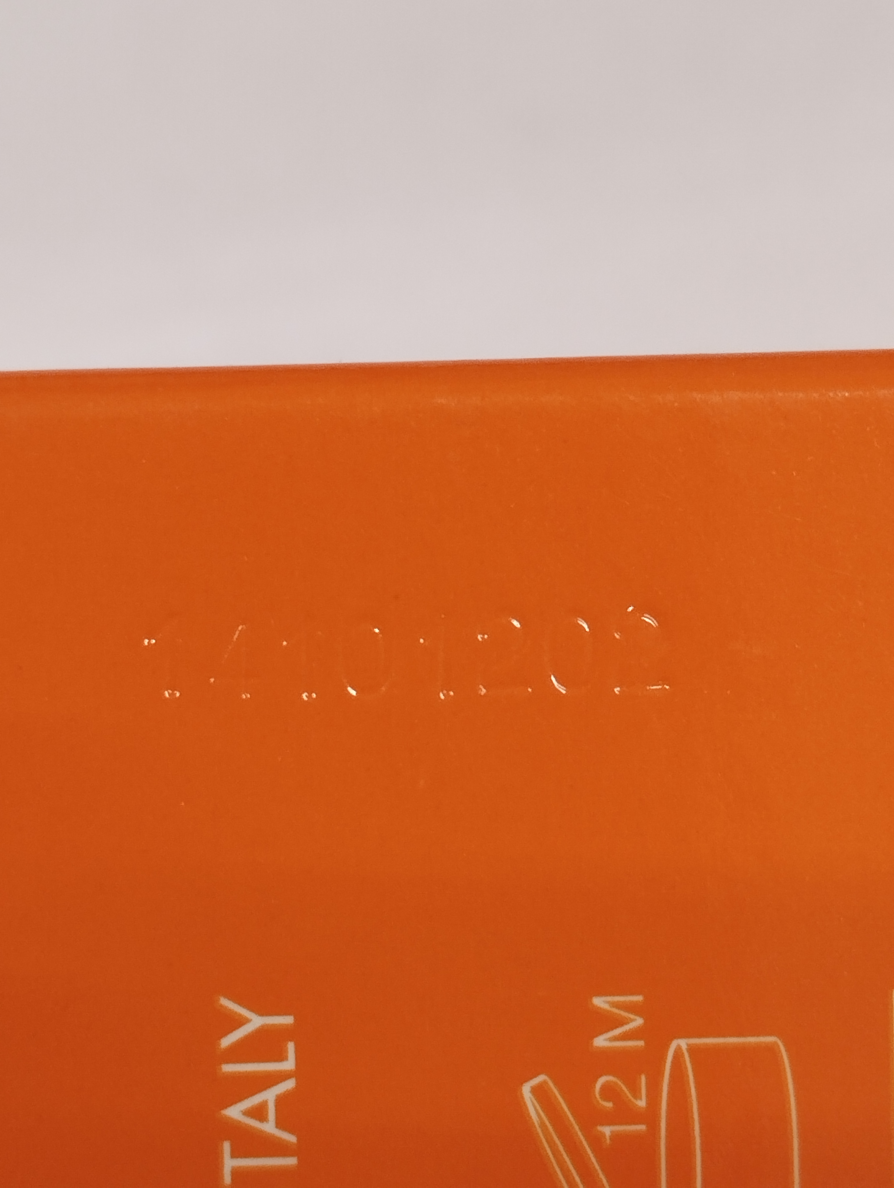 Official image of Bath foam ; TJ Morris ; Eau de Genny published by OECD 3