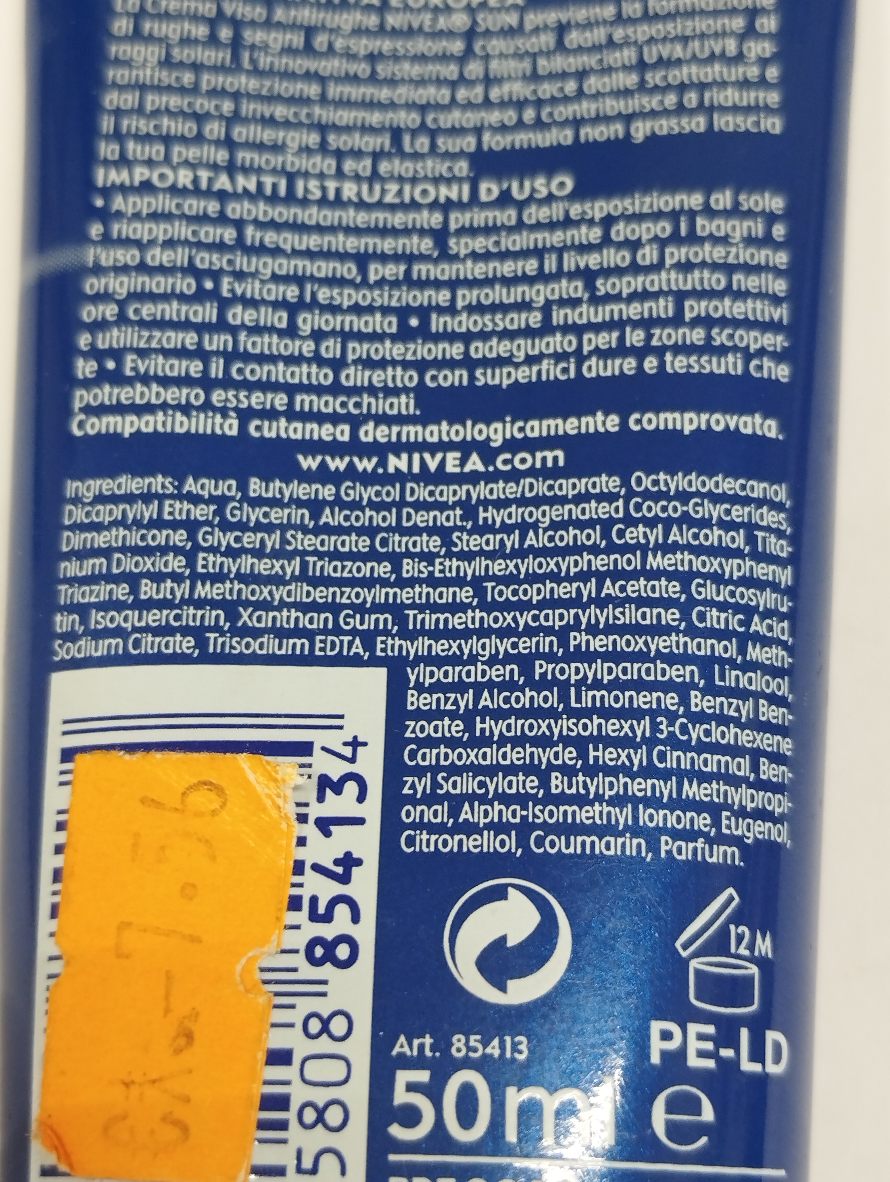 Official image of Sunscreen ; Nivea ; Crema solare viso published by OECD 2