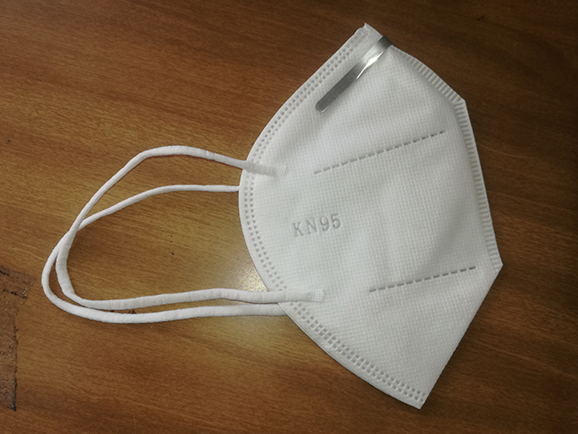 Official image of Particle filter mask ; Unknown ; Disposable FACE MASK published by OECD