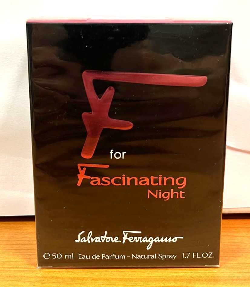 Official image of Perfume ; Salvatore Ferragamo ; F for Fascinating Night published by OECD