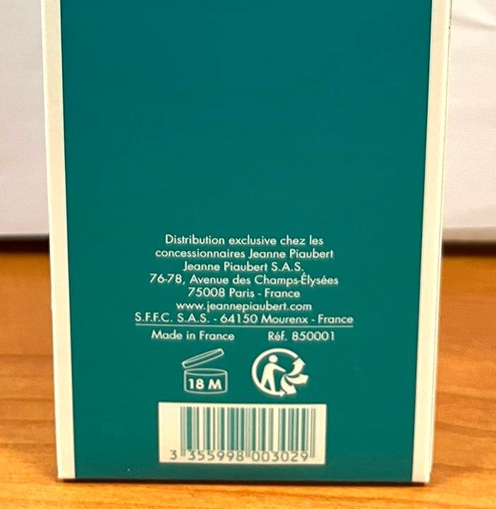 Official image of Bath foam ; Methode Jeanne Piaubert ; Gestuelle D'Eau published by OECD 3