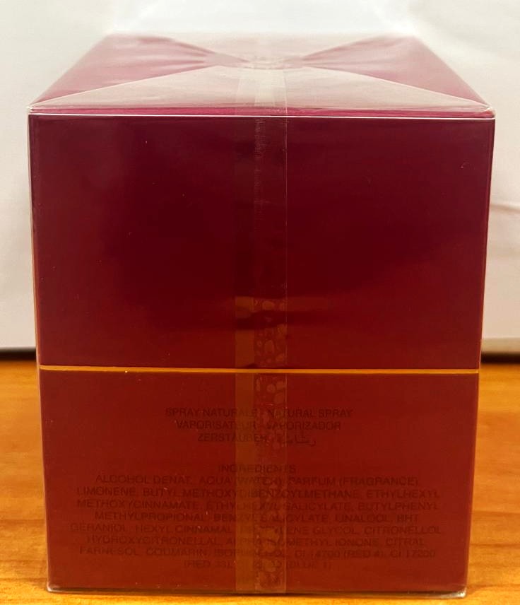 Official image of Perfume ; La perla ; Divina published by OECD 2