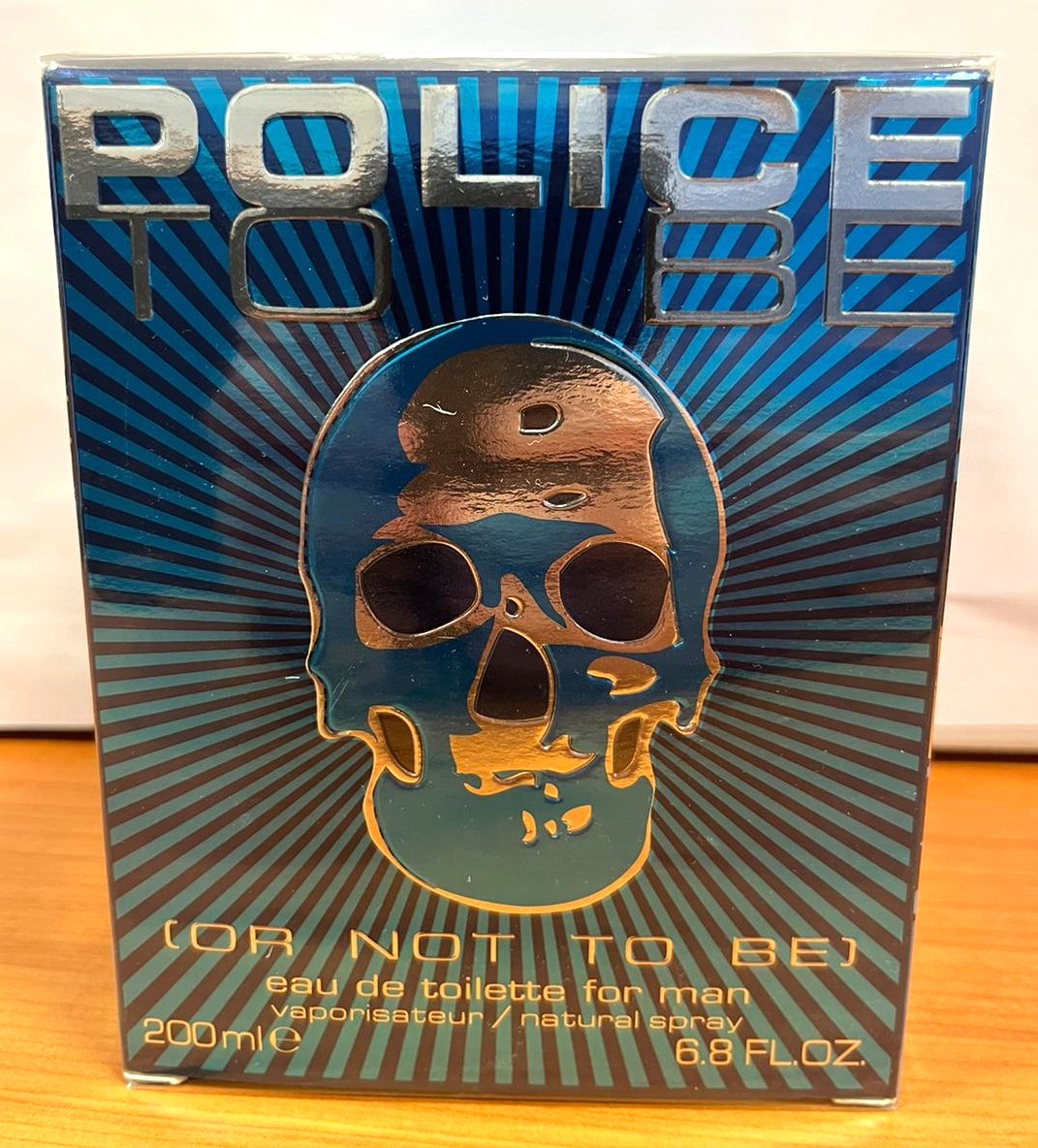 Official image of Eau de toilette ; Police ; TO BE (or not to be) published by OECD