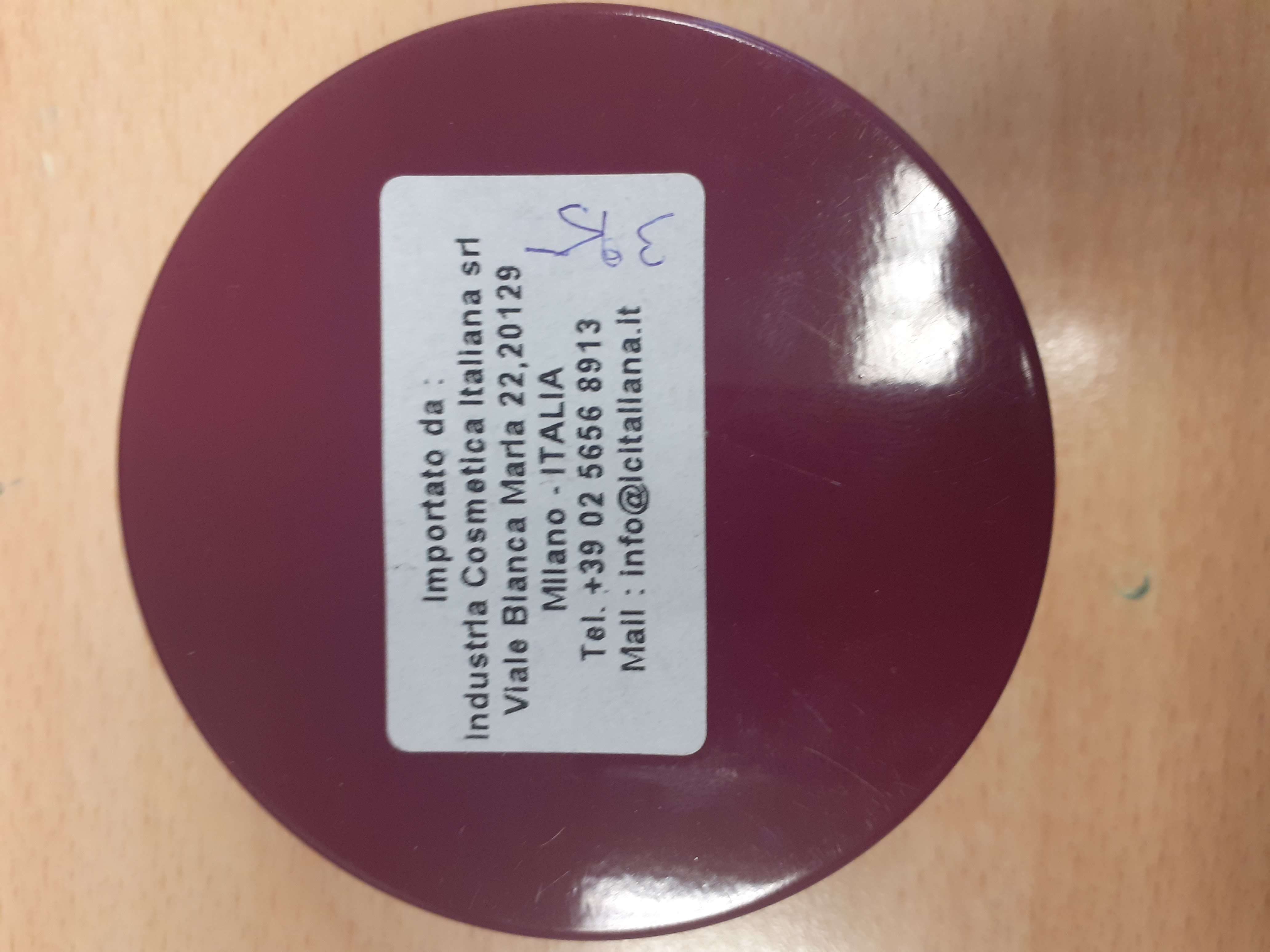 Official image of Hair wax ; La Gardenia ; GEL WAX & SHINE published by OECD 3