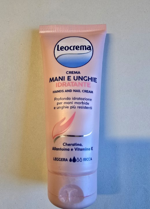 Official image of Hand cream ; Leocrema ; Crema mani e unghie idratante published by OECD 3