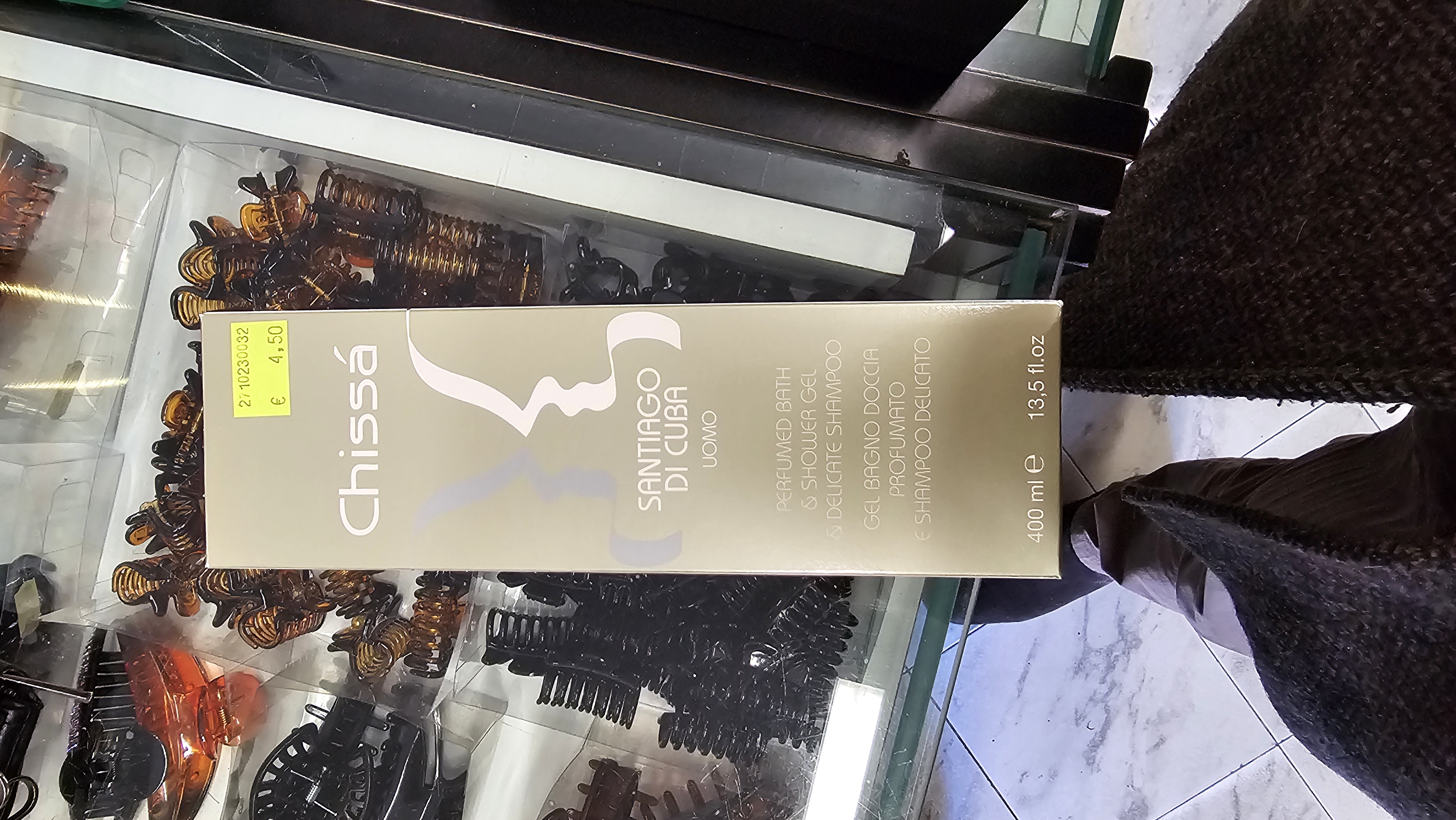Official image of Shower gel and shampoo ; Chissà ; SANTIAGO DE CUBA published by OECD
