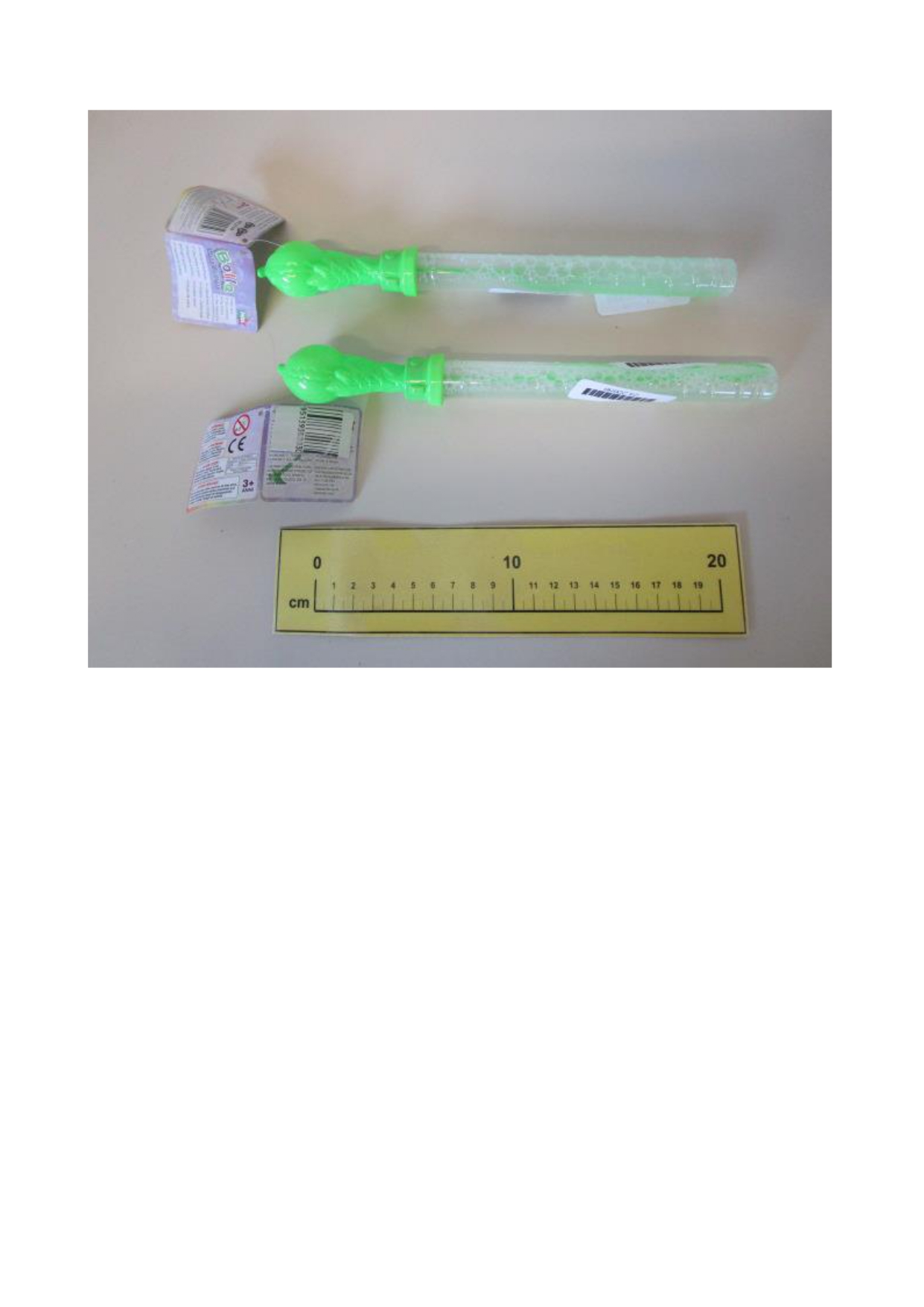 Official image of Soap bubble toy ; Mile ; Tubo Bolle di sapone con tappo a forma di frutto published by OECD