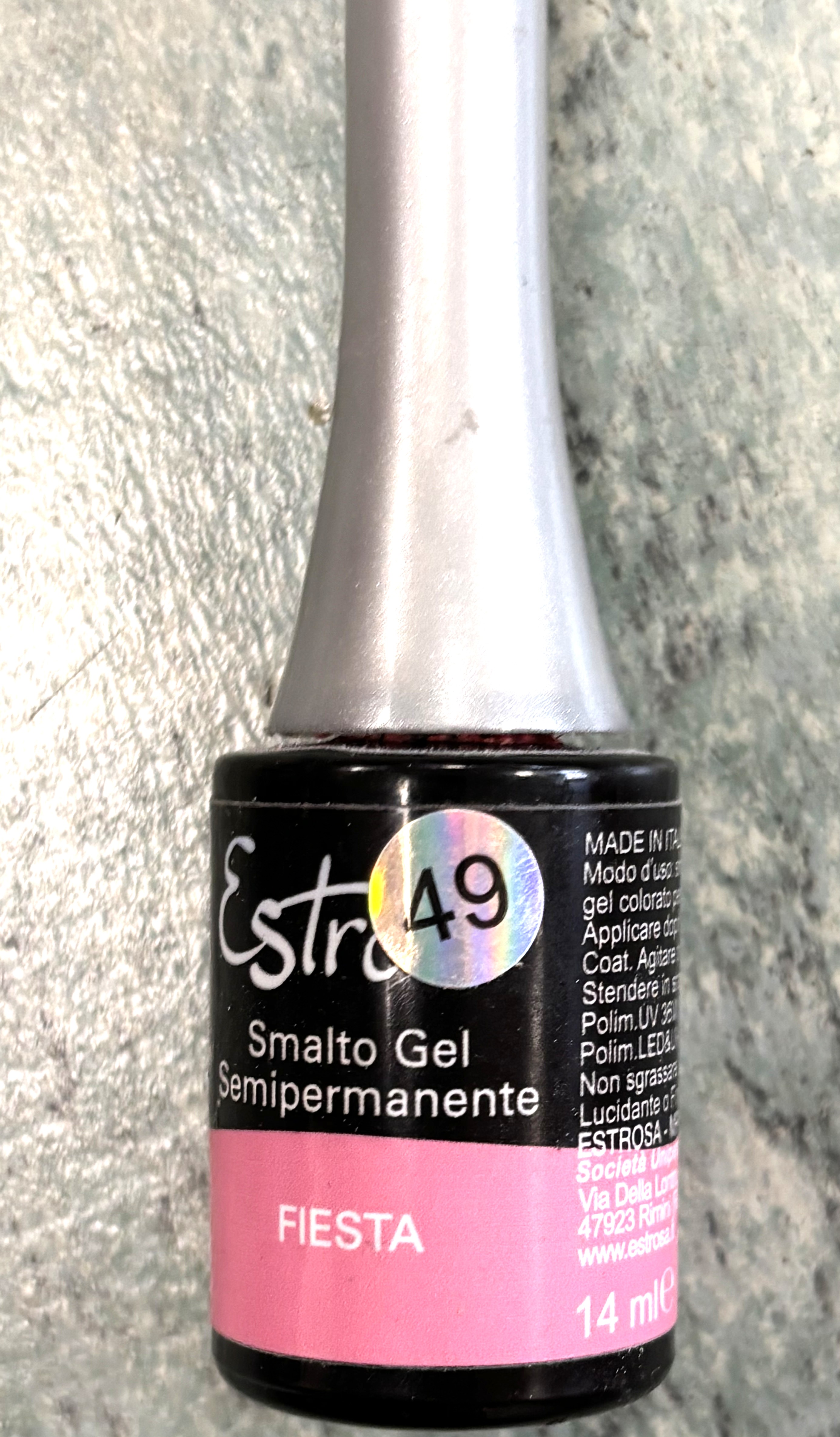 Official image of Gel nail polish ; Estrosa ; Smalto gel Fiesta published by OECD