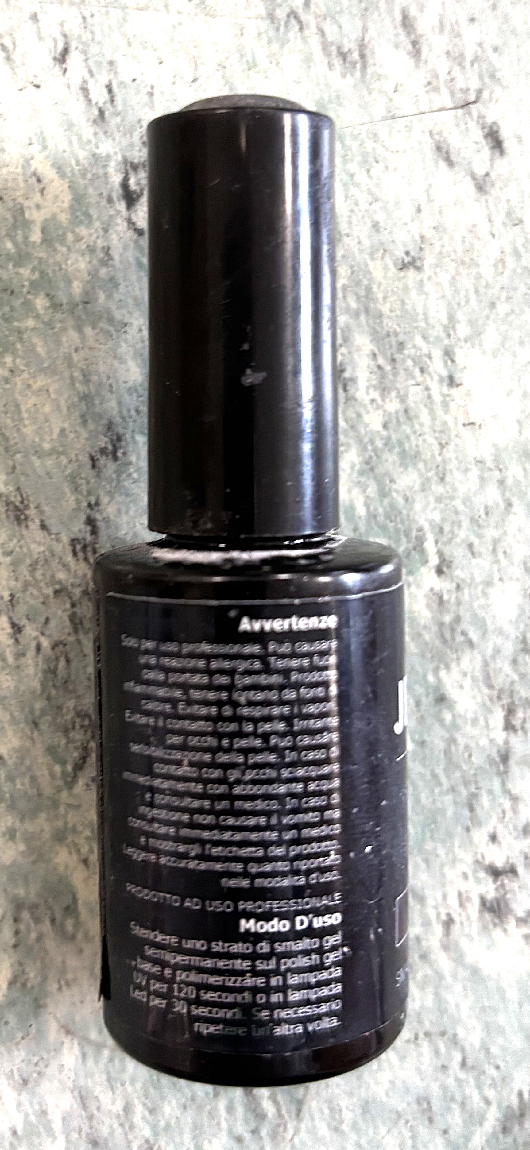 Official image of Gel nail polish ; Jenessa ; published by OECD 2
