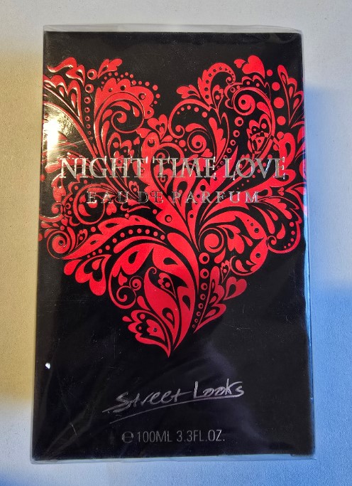 Official image of Eau de parfum ; Street Looks ; Night Time Love published by OECD 2