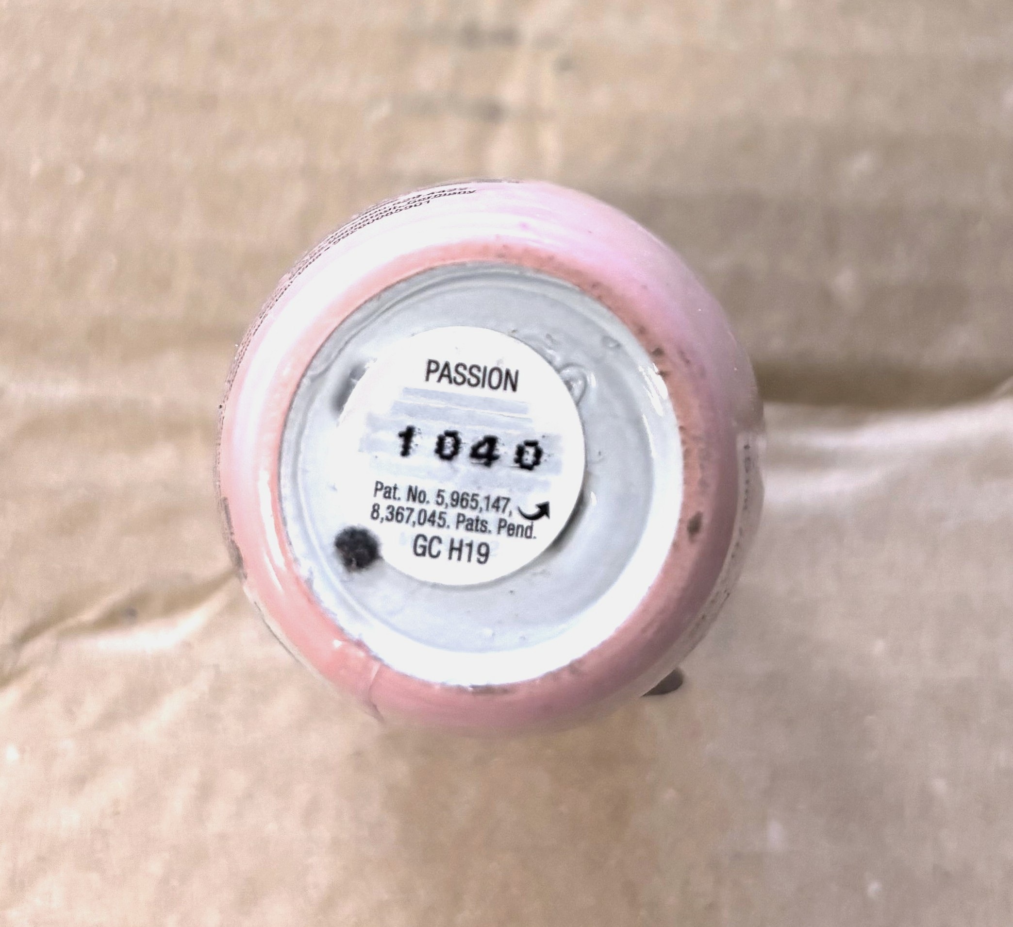 Official image of Gel nail polish ; OPI ; OPI Gel Color Passion published by OECD 4