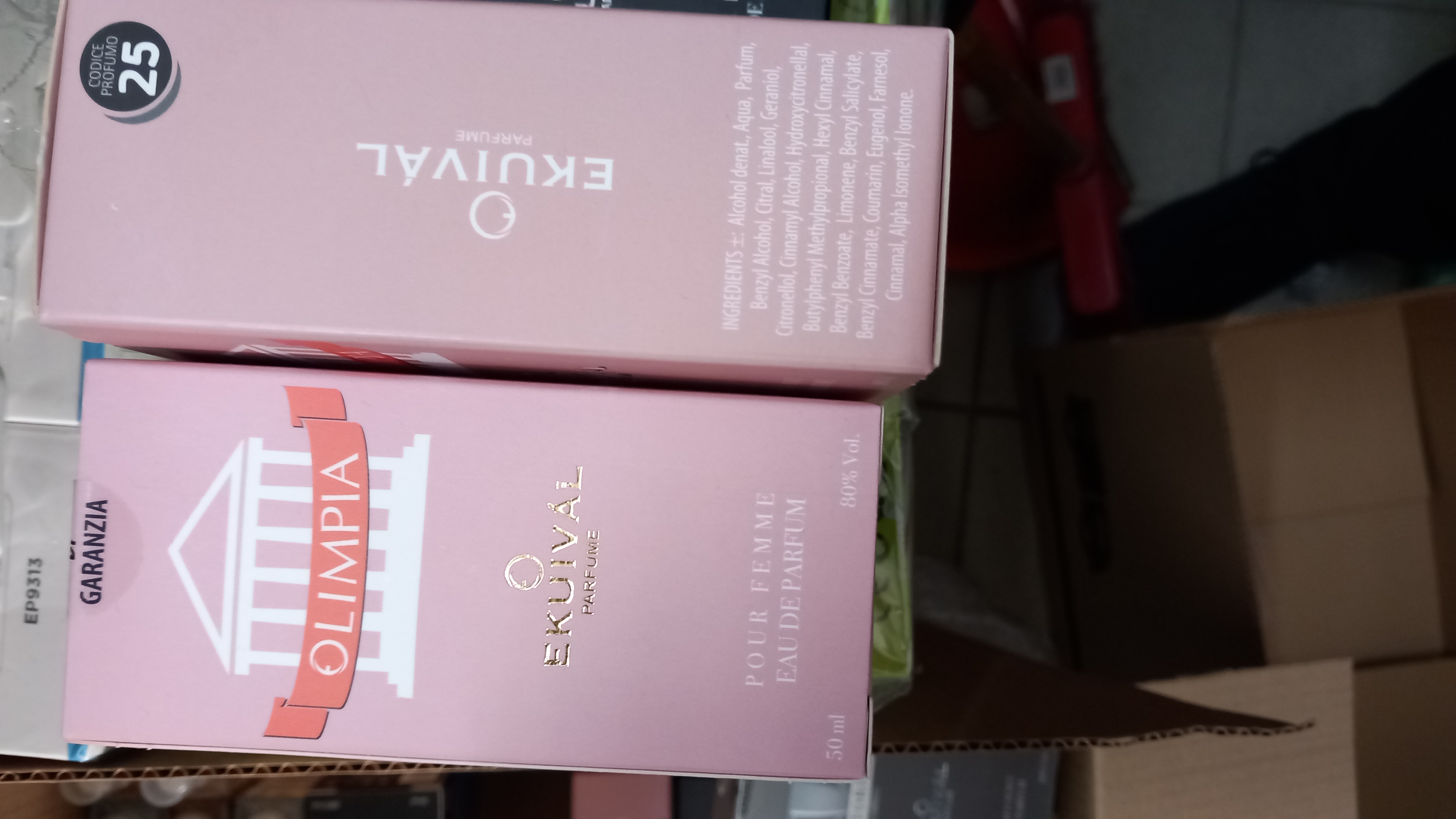 Official image of Perfume ; EKUIVAL PARFUME ; Olimpia published by OECD