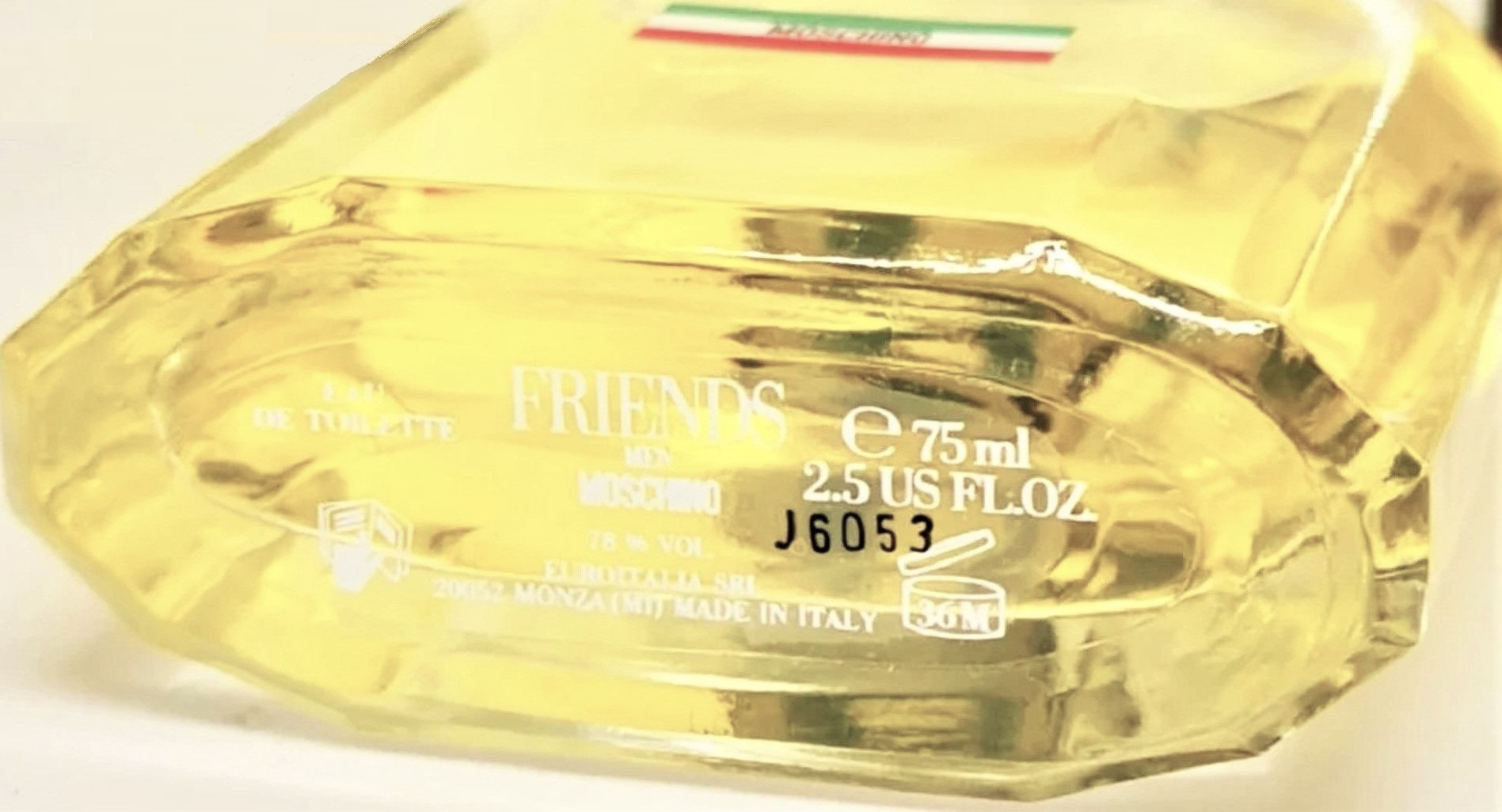 Official image of Eau de toilette ; Moschino ; Friends Men published by OECD 3