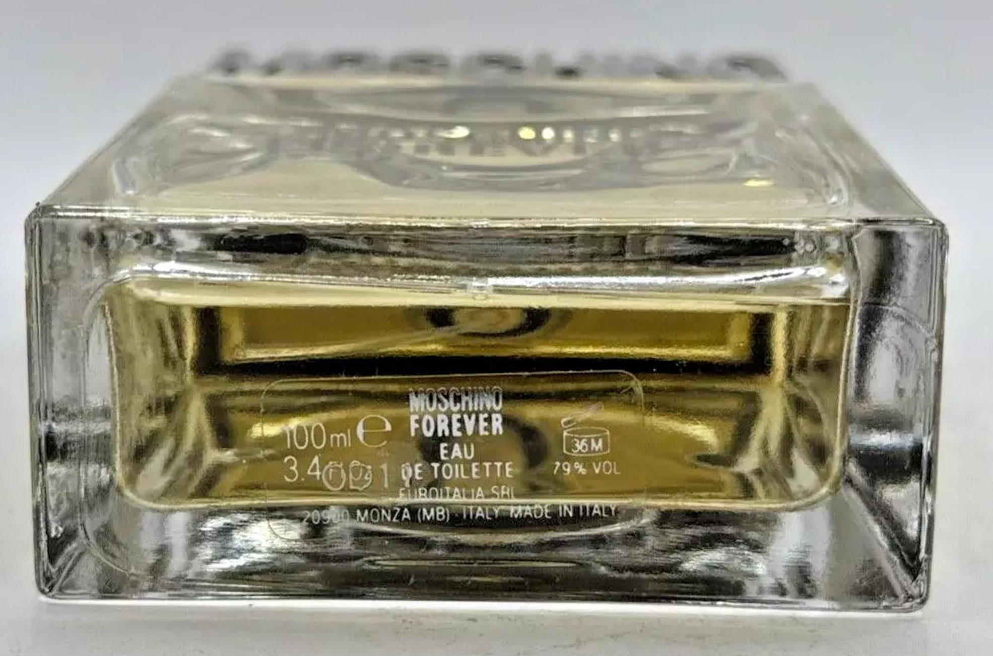 Official image of Eau de toilette ; Moschino ; Moschino Forever published by OECD 3