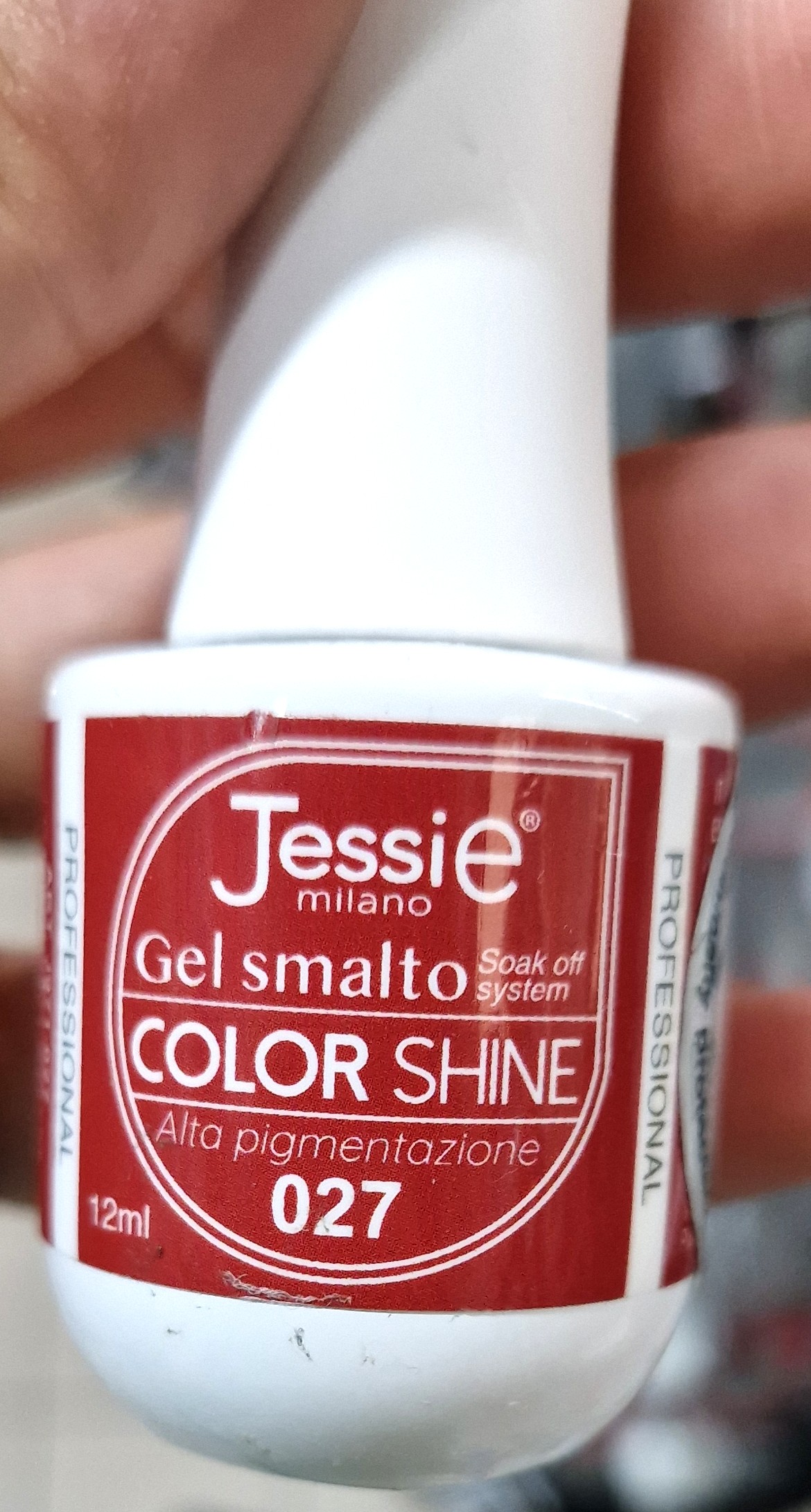 Official image of Gel nail polish ; Jessie Milano ; Color Shine 027 published by OECD