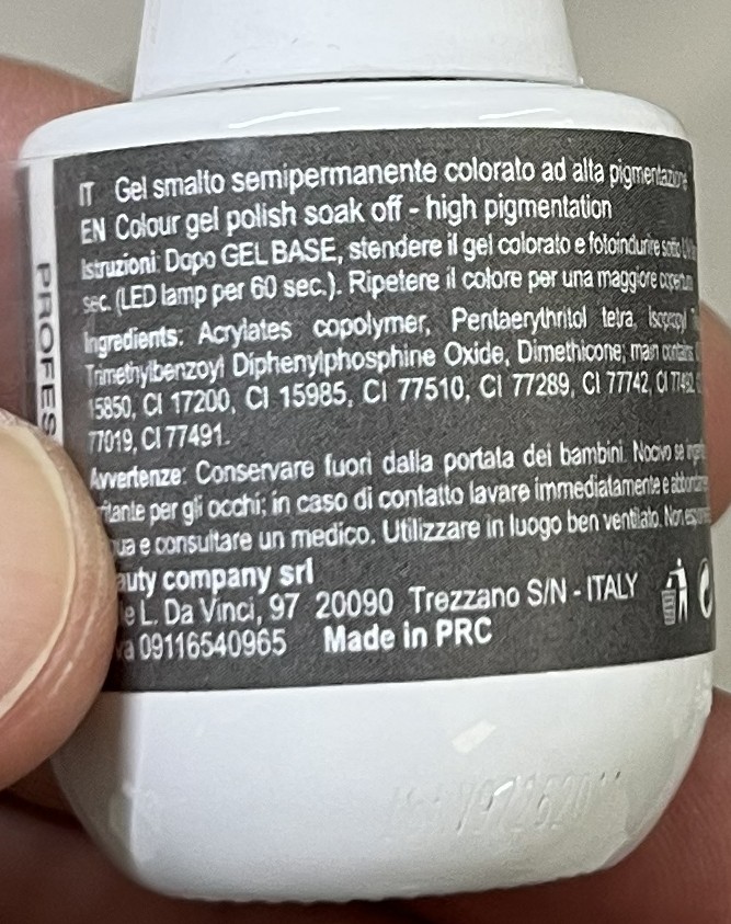 Official image of Gel nail polish ; Jessie Milano ; Color Shine 155 published by OECD 3