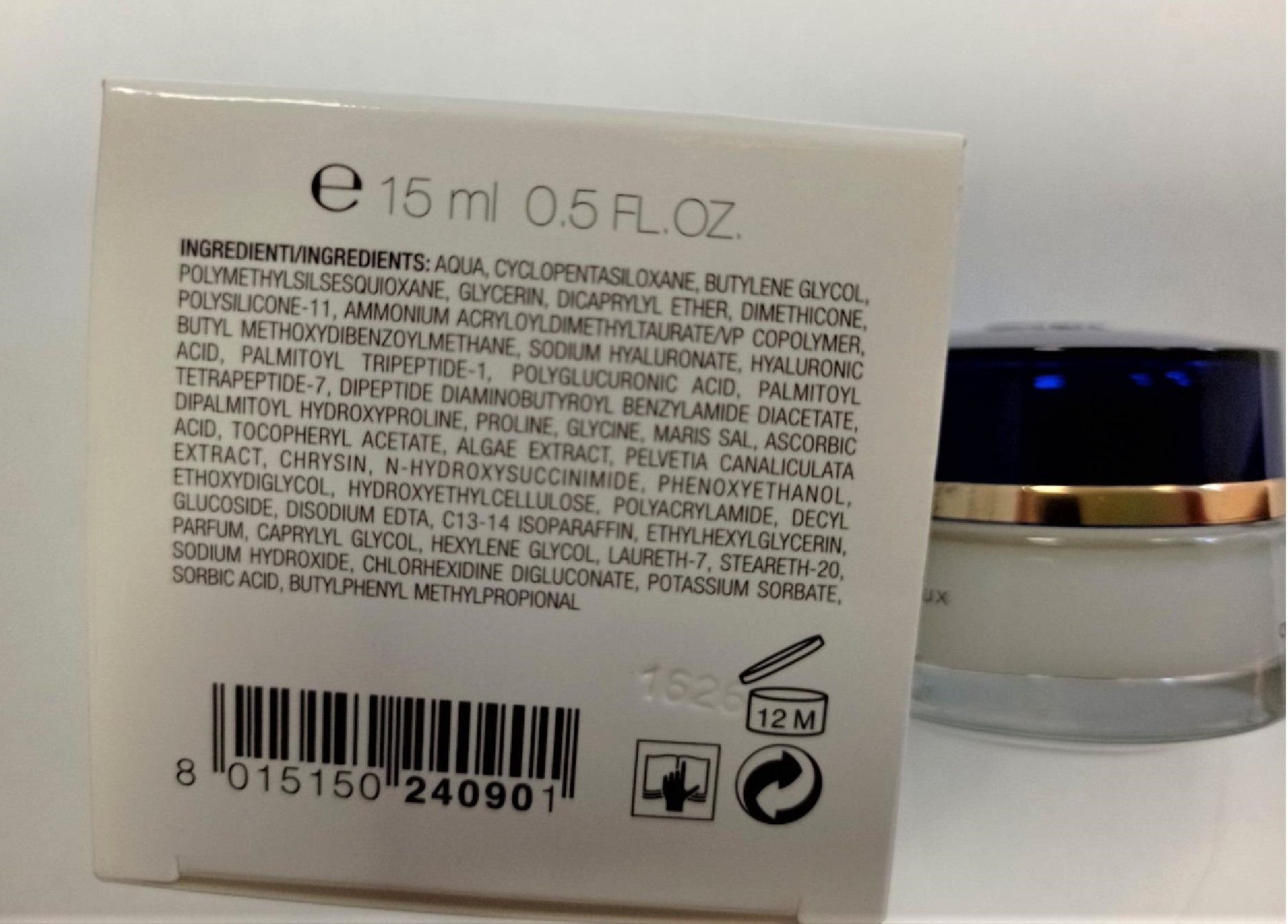 Official image of Eye cream ; Collistar ; Crema biorivitalizzante contorno occhi published by OECD 2