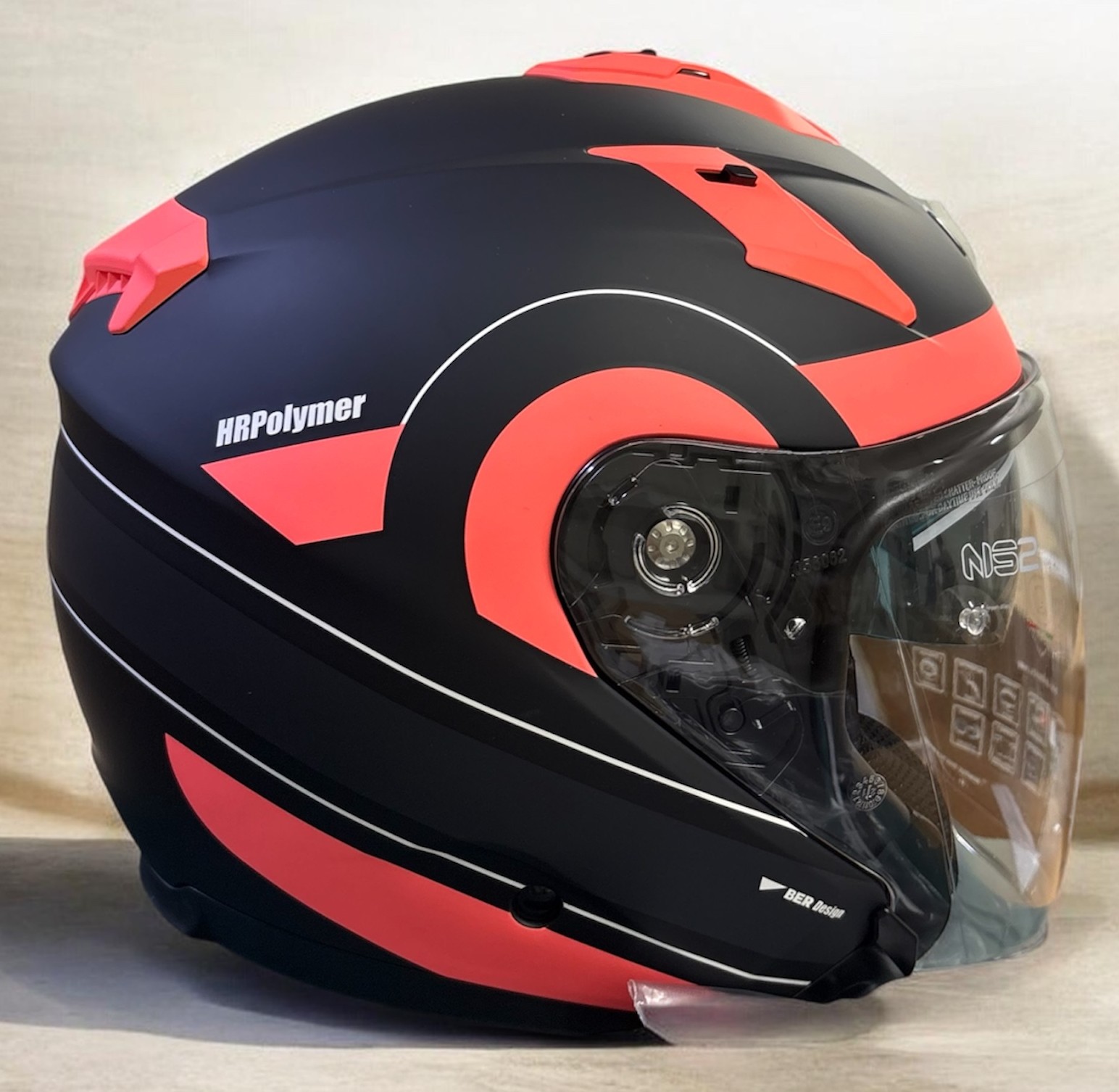 Official image of Motorcycle helmet ; NOS ; New Own Style published by OECD 3