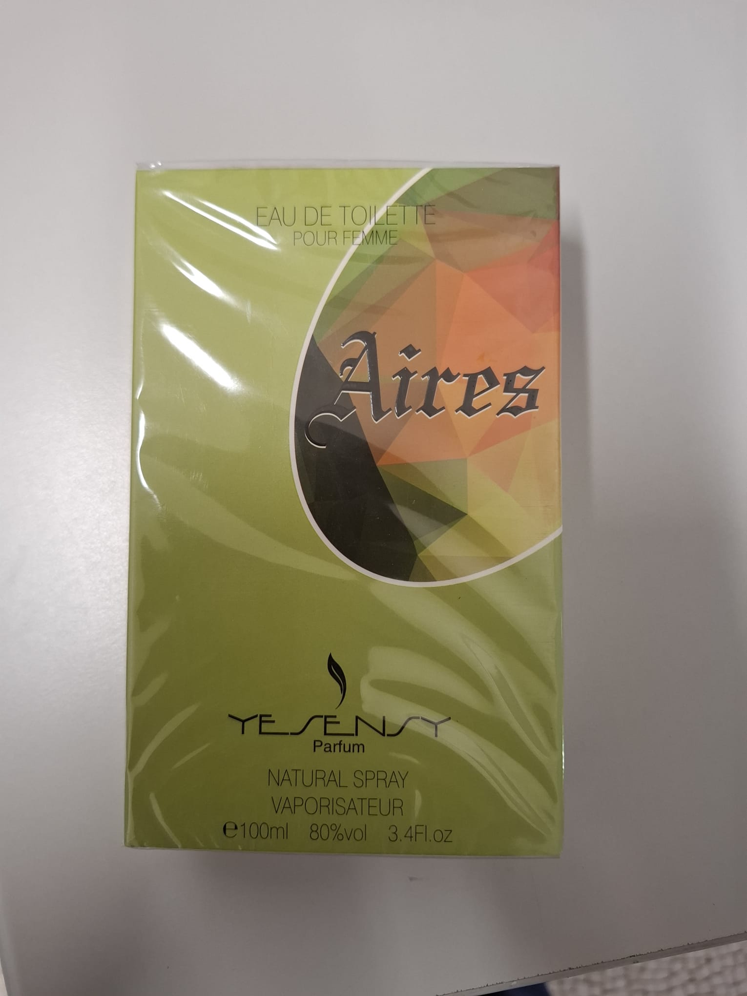 Official image of Eau de toilette ; YESENSY ; Aires published by OECD