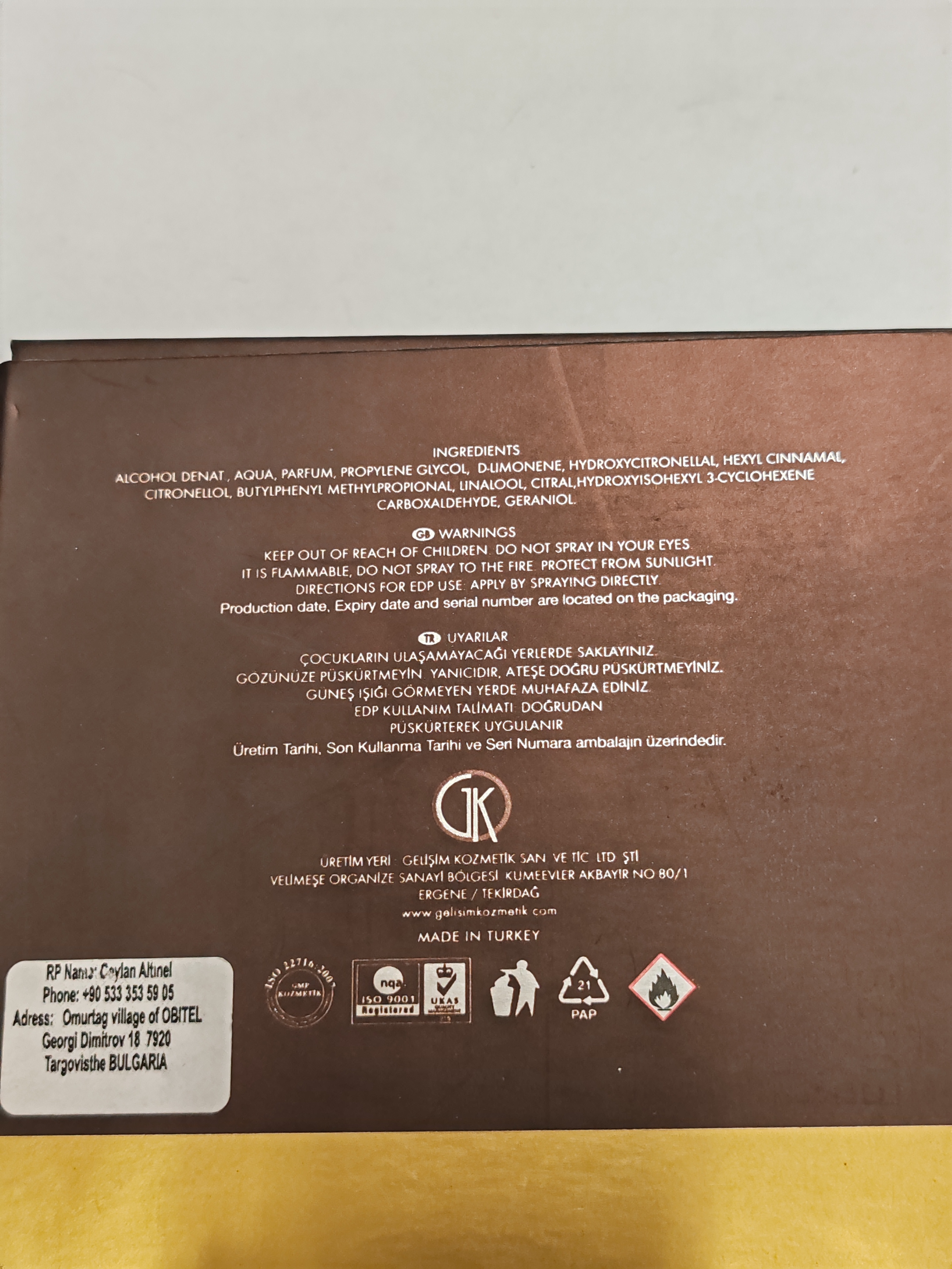 Official image of Perfume ; Lèon ; Free Love published by OECD 3