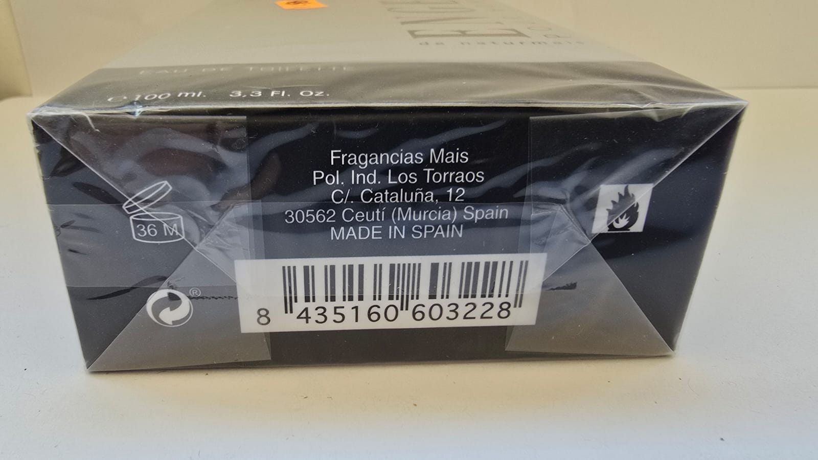 Official image of Eau de toilette ; Unknown ; Engel published by OECD