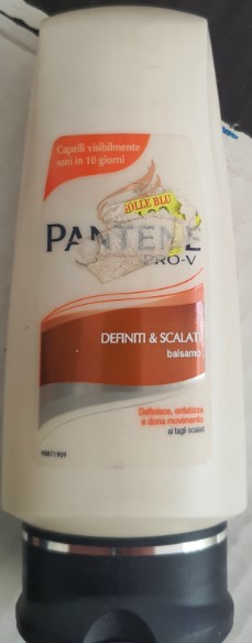 Official image of Hair conditioner ; PANTENE PRO-V ; Definiti & Scalati published by OECD
