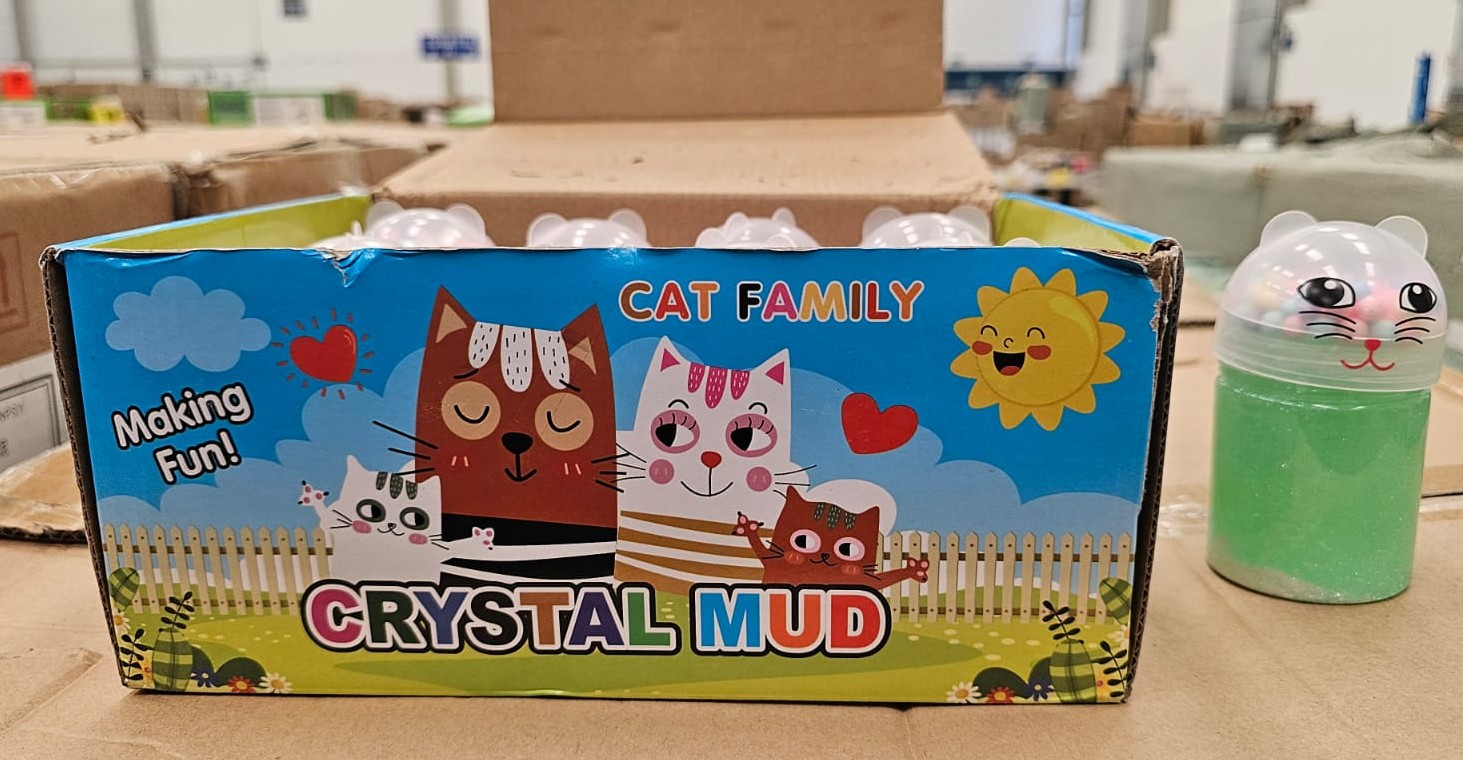 Official image of Toy slime ; CRYSTAL MUD ; Cat Family published by OECD 3