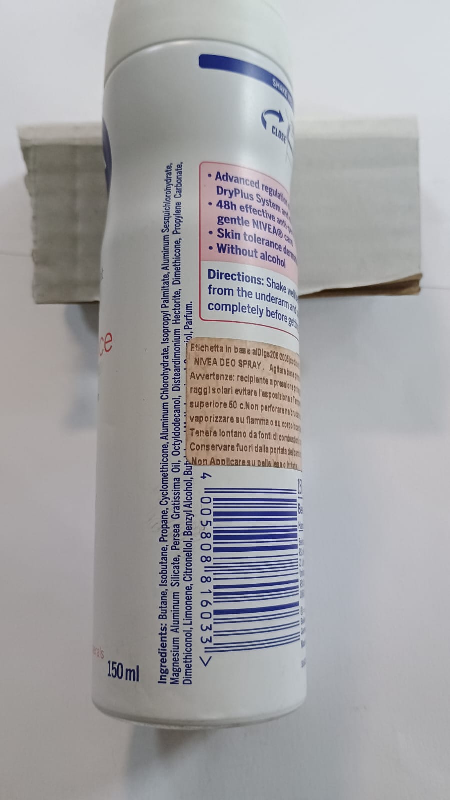 Official image of Deodorant ; Nivea ; anti-perspirant - dry Confidence plus published by OECD 3