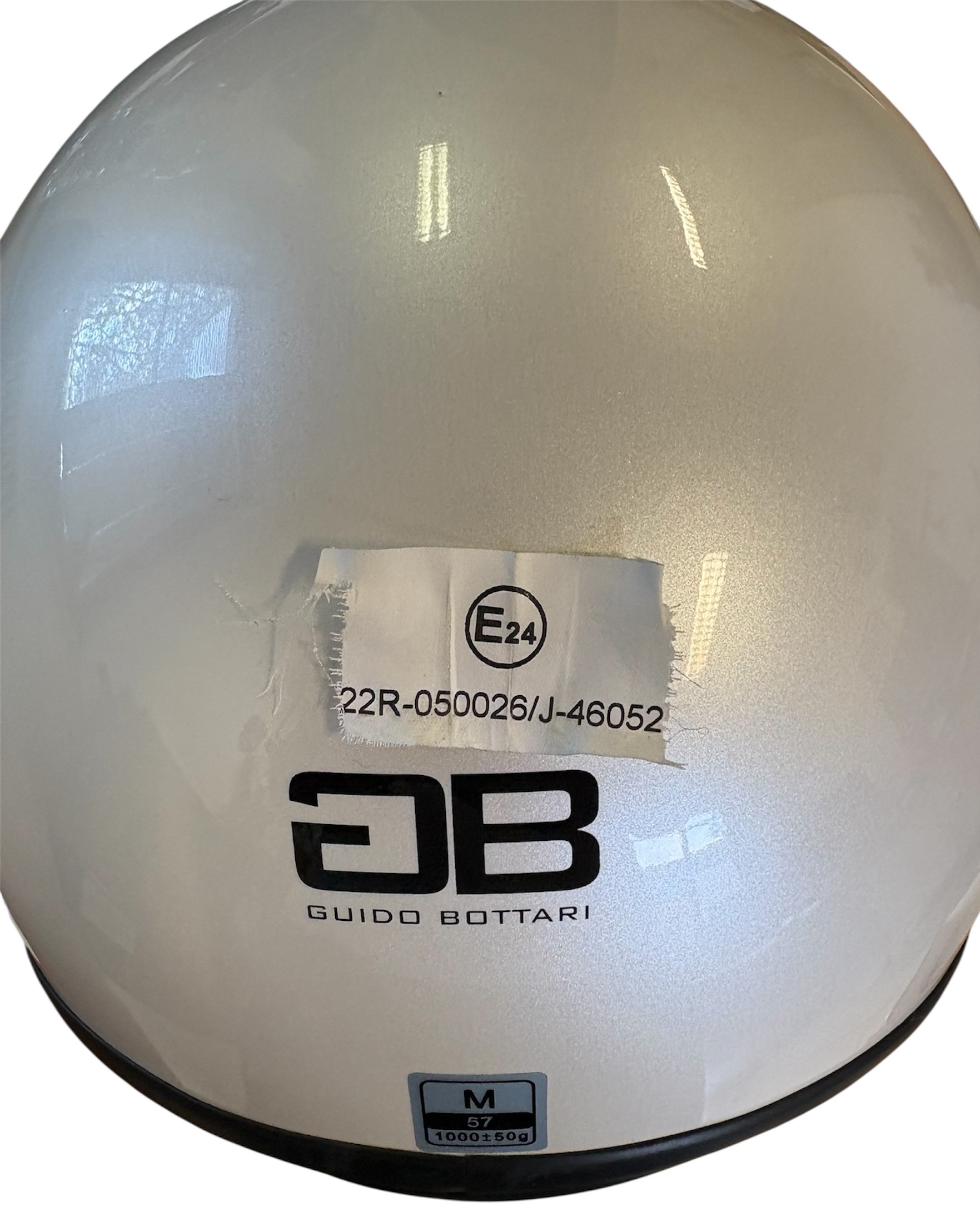 Official image of Motorcycle helmet ; Bottari ; Talento published by OECD 2