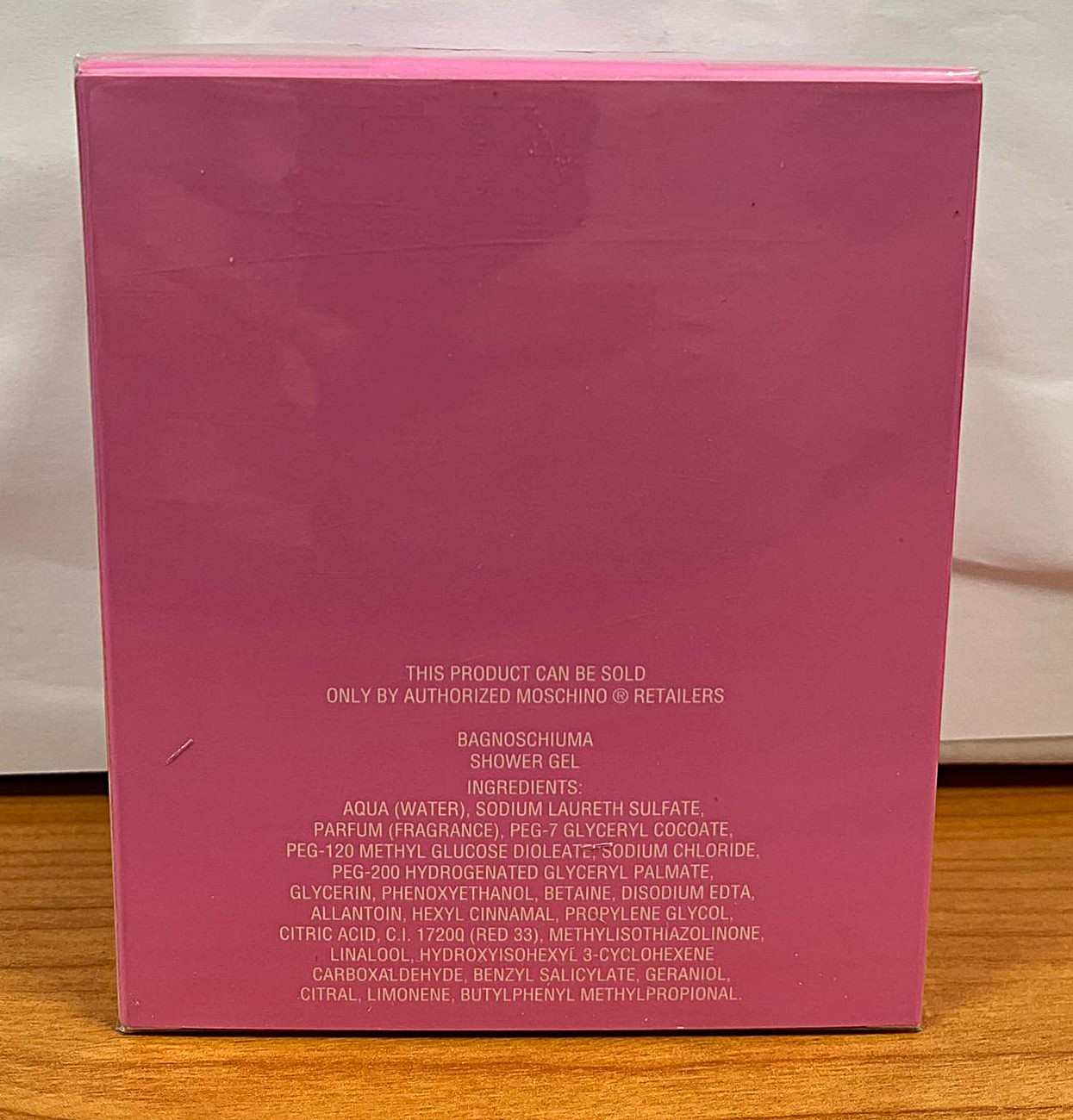 Official image of Shower gel ; Moschino ; Pink Bouquet published by OECD 3
