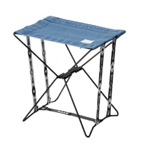Official image of Folding Chair published by OECD